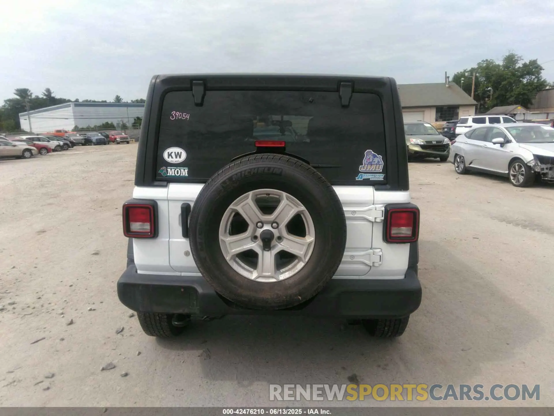 16 Photograph of a damaged car 1C4HJXDG9LW102950 JEEP WRANGLER UNLIMITED 2020