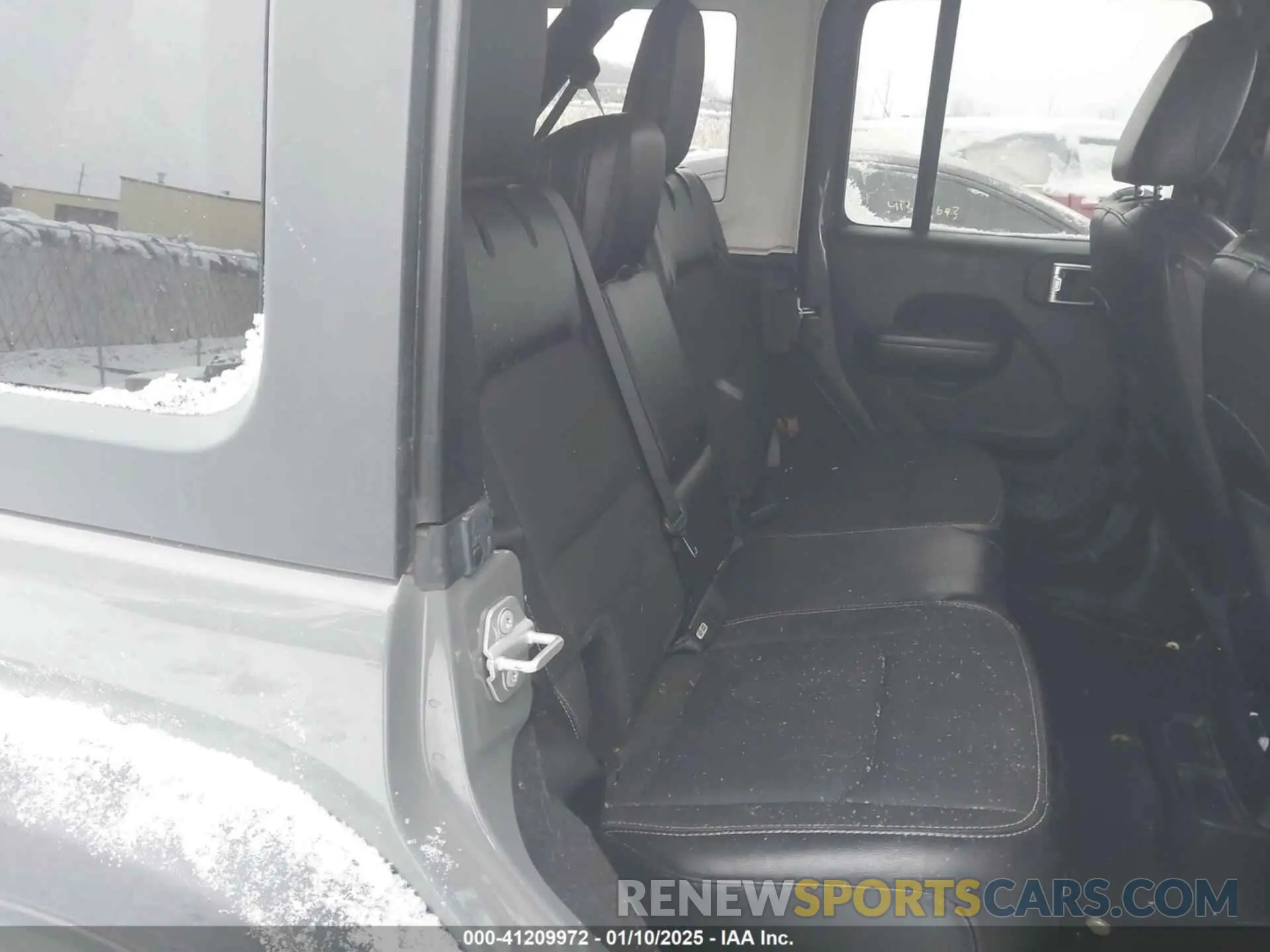 8 Photograph of a damaged car 1C4HJXDG9LW206175 JEEP WRANGLER UNLIMITED 2020
