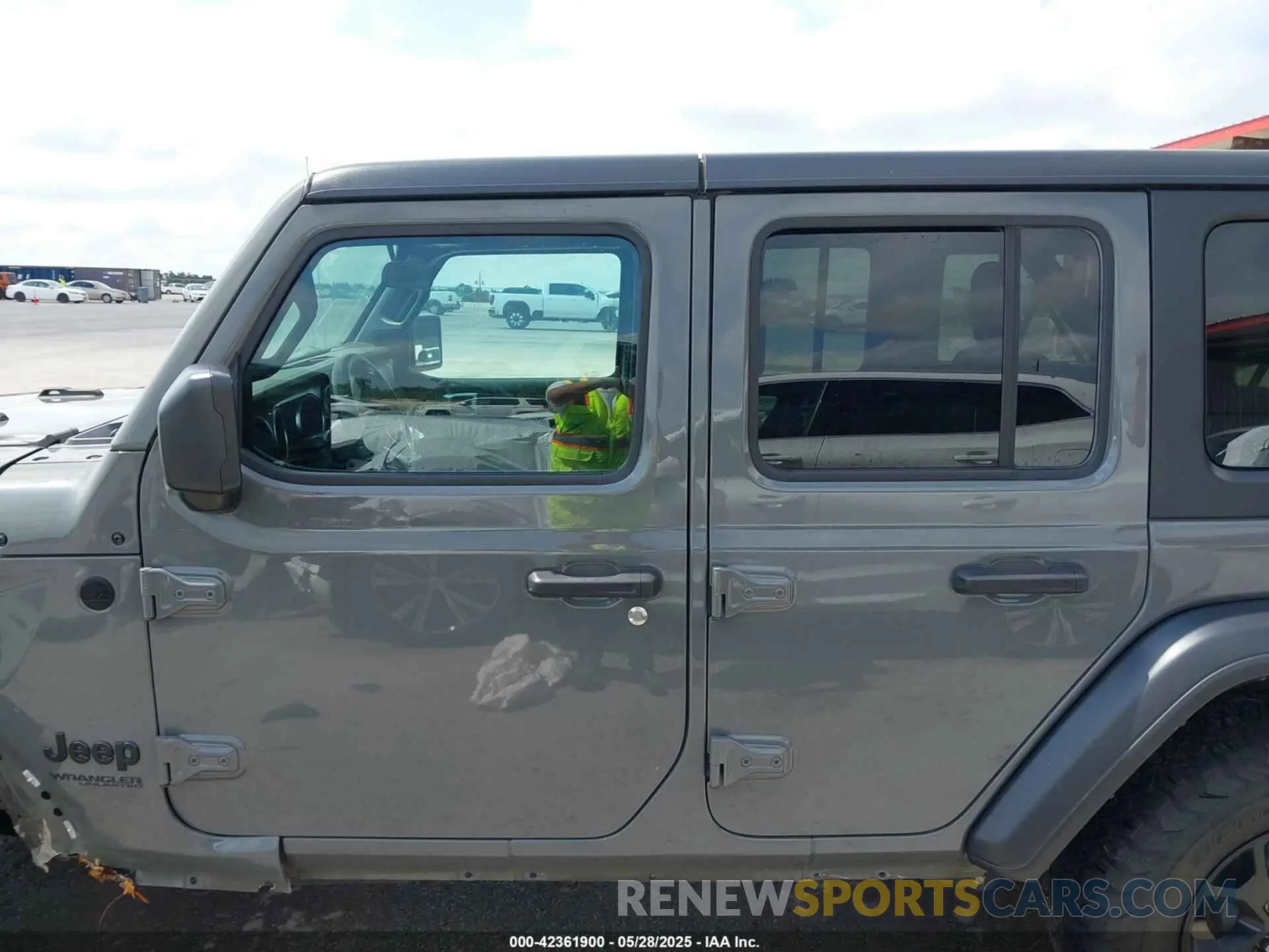 15 Photograph of a damaged car 1C4HJXDG9LW290921 JEEP WRANGLER UNLIMITED 2020