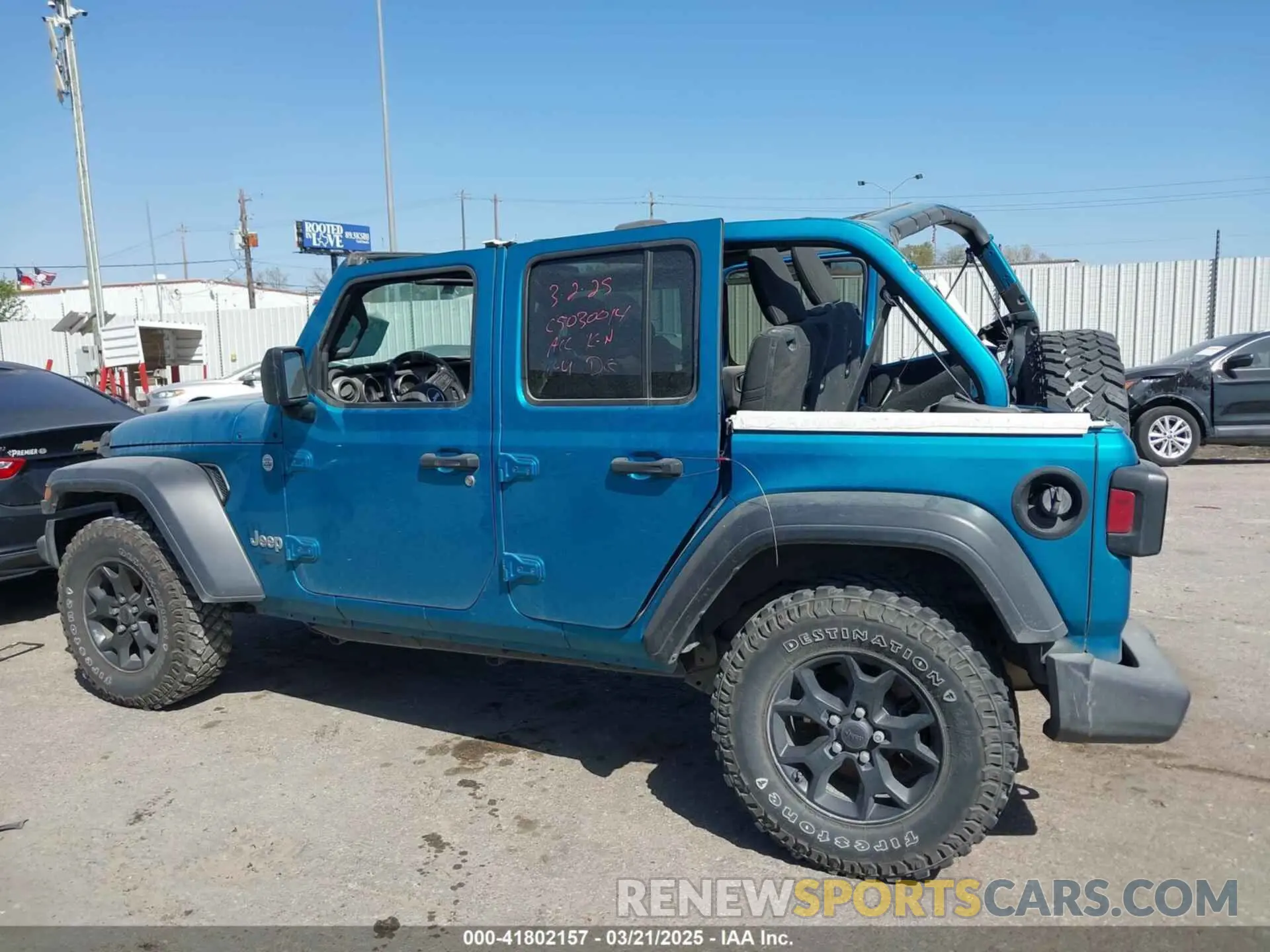 13 Photograph of a damaged car 1C4HJXDGXLW212437 JEEP WRANGLER UNLIMITED 2020