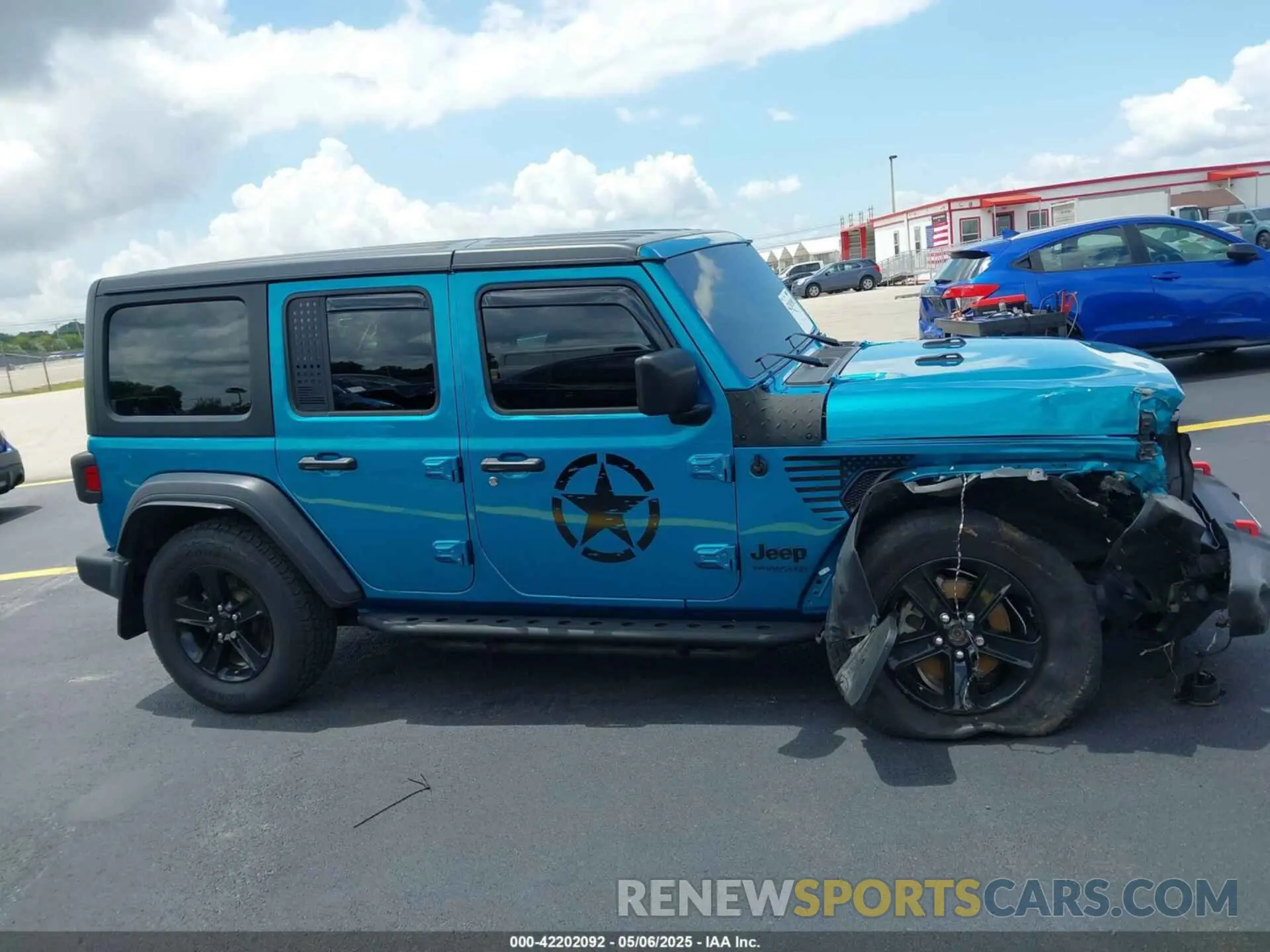 13 Photograph of a damaged car 1C4HJXDGXLW317222 JEEP WRANGLER UNLIMITED 2020