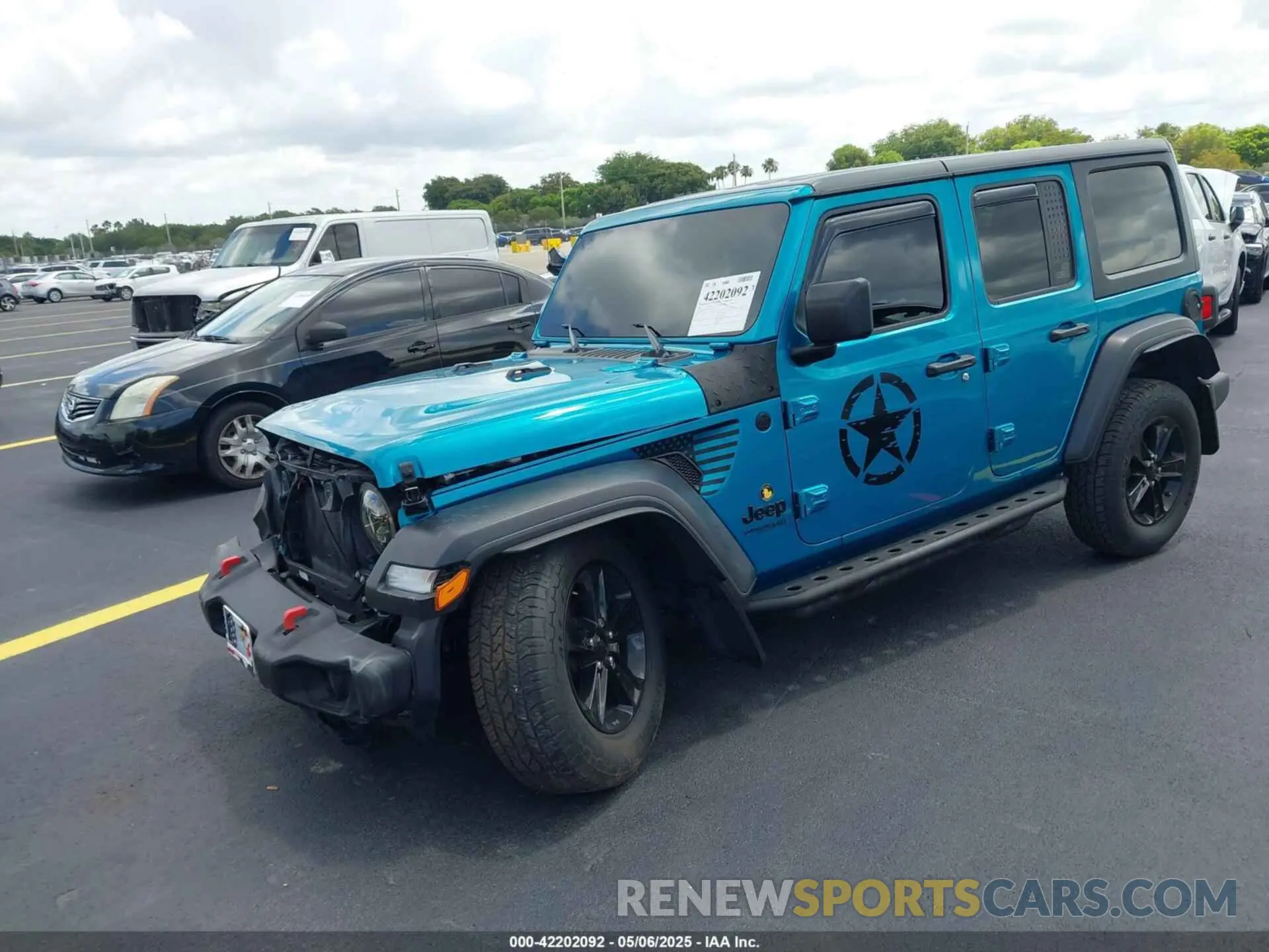 2 Photograph of a damaged car 1C4HJXDGXLW317222 JEEP WRANGLER UNLIMITED 2020