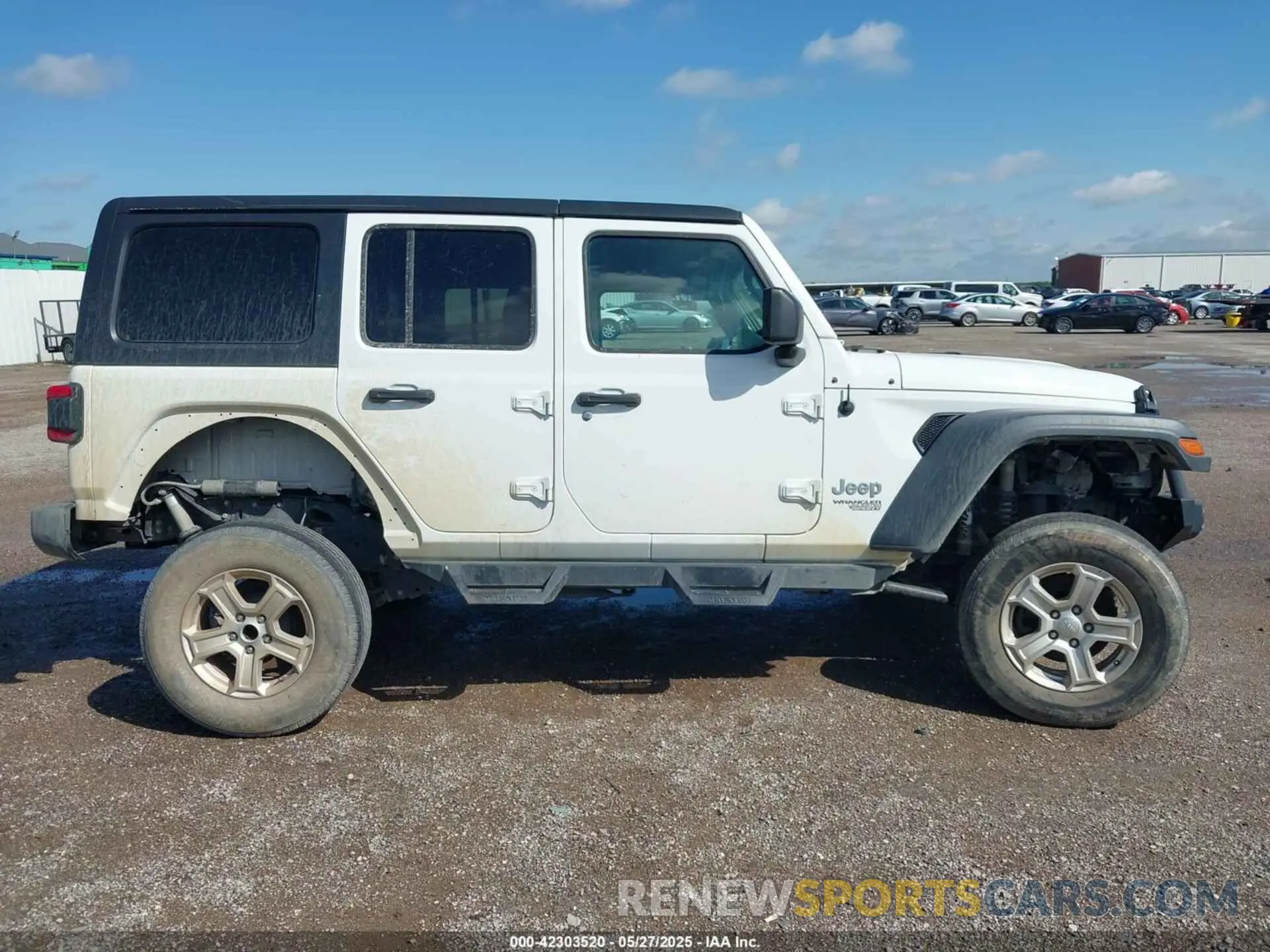 13 Photograph of a damaged car 1C4HJXDM2LW262867 JEEP WRANGLER UNLIMITED 2020