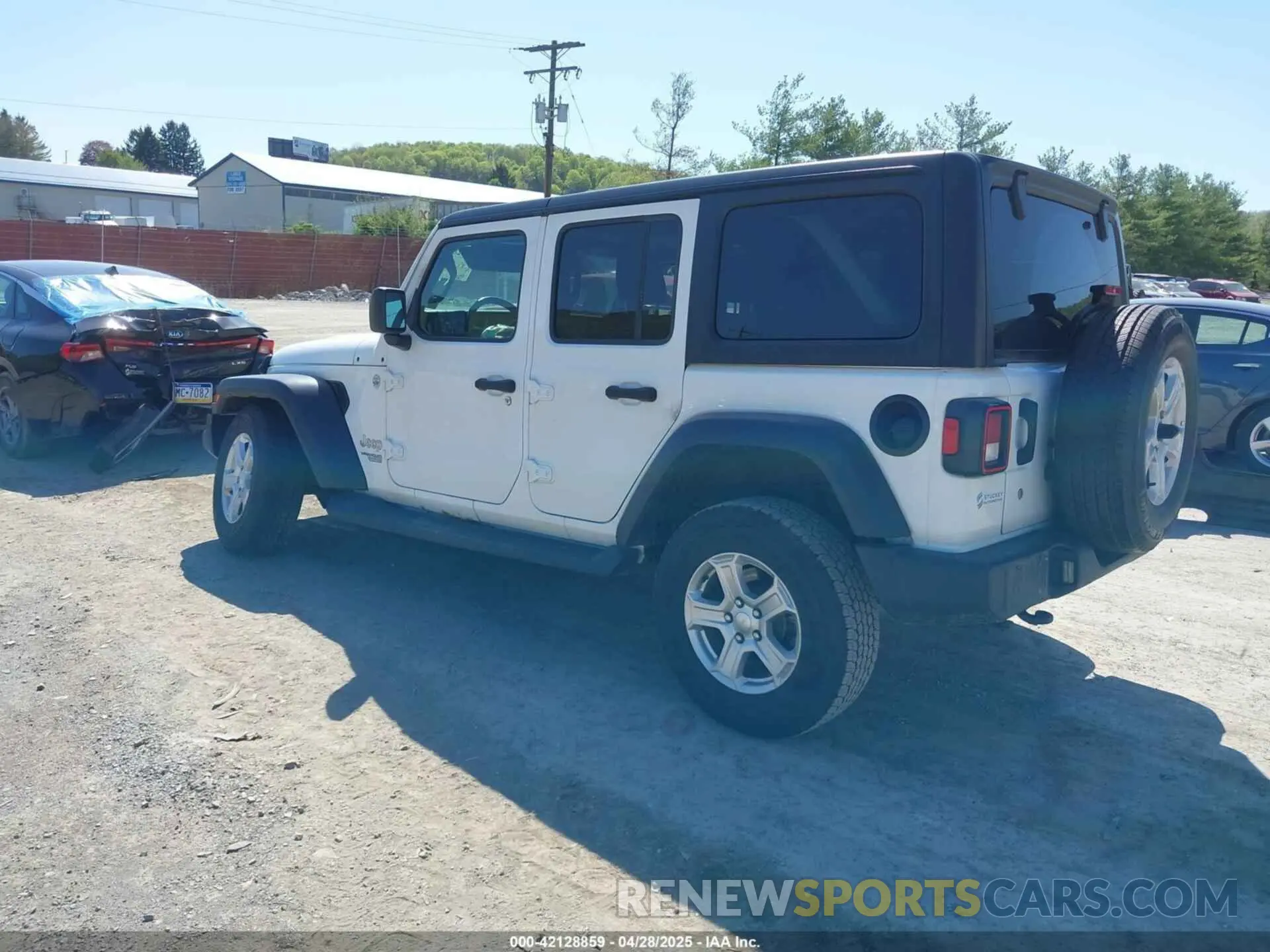 3 Photograph of a damaged car 1C4HJXDN0LW204734 JEEP WRANGLER UNLIMITED 2020