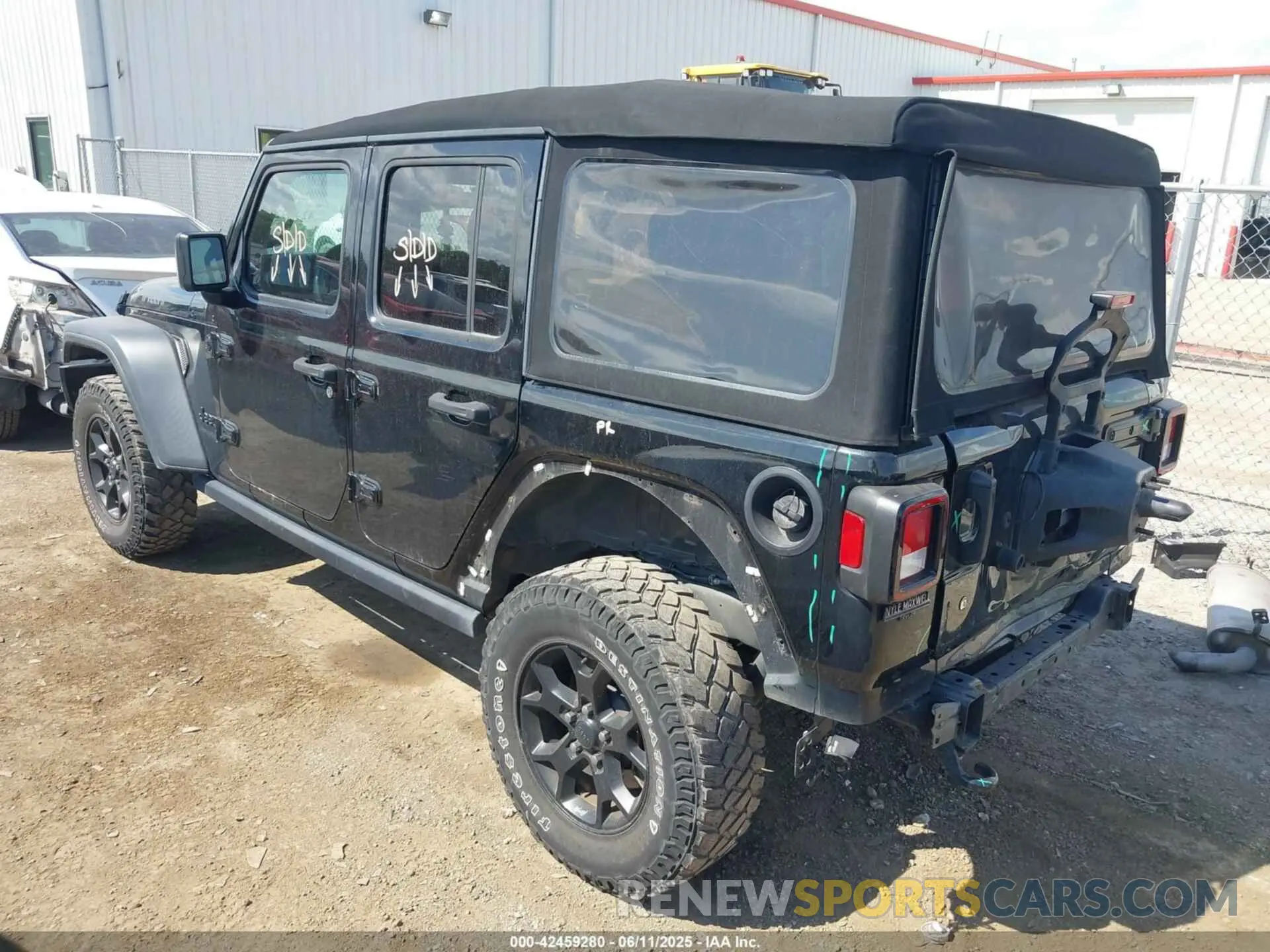 3 Photograph of a damaged car 1C4HJXDN0LW237409 JEEP WRANGLER UNLIMITED 2020