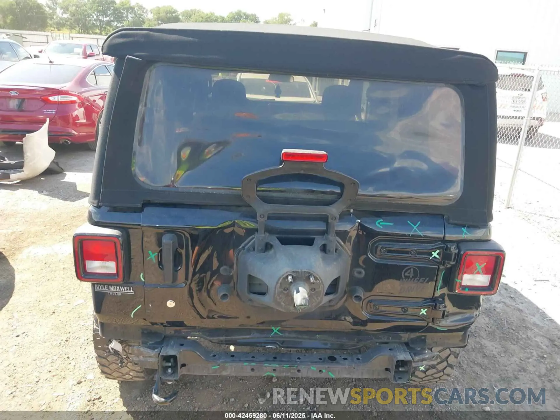 6 Photograph of a damaged car 1C4HJXDN0LW237409 JEEP WRANGLER UNLIMITED 2020