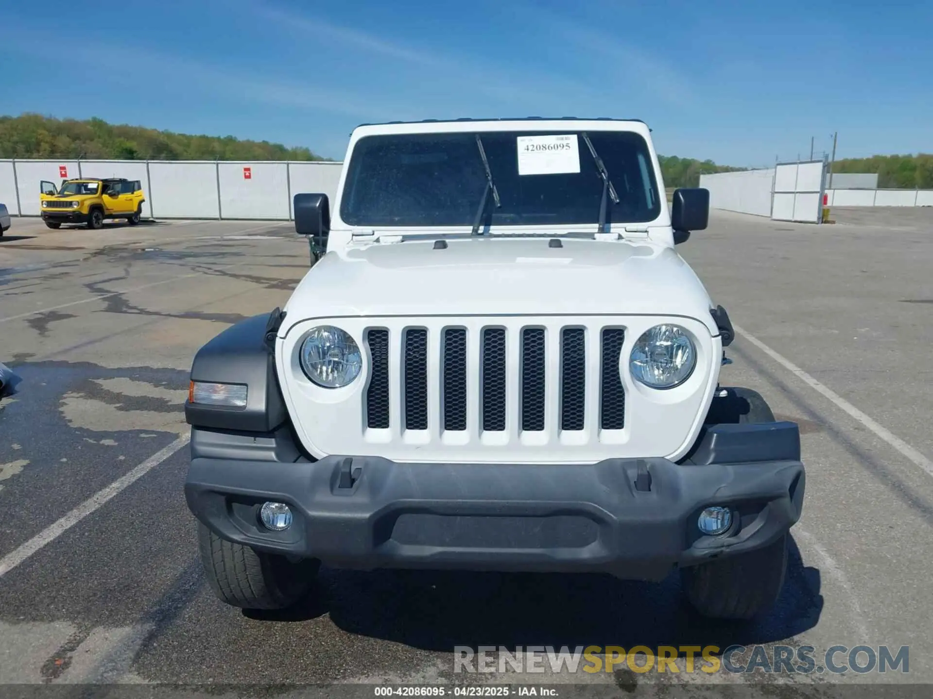 12 Photograph of a damaged car 1C4HJXDN2LW138980 JEEP WRANGLER UNLIMITED 2020