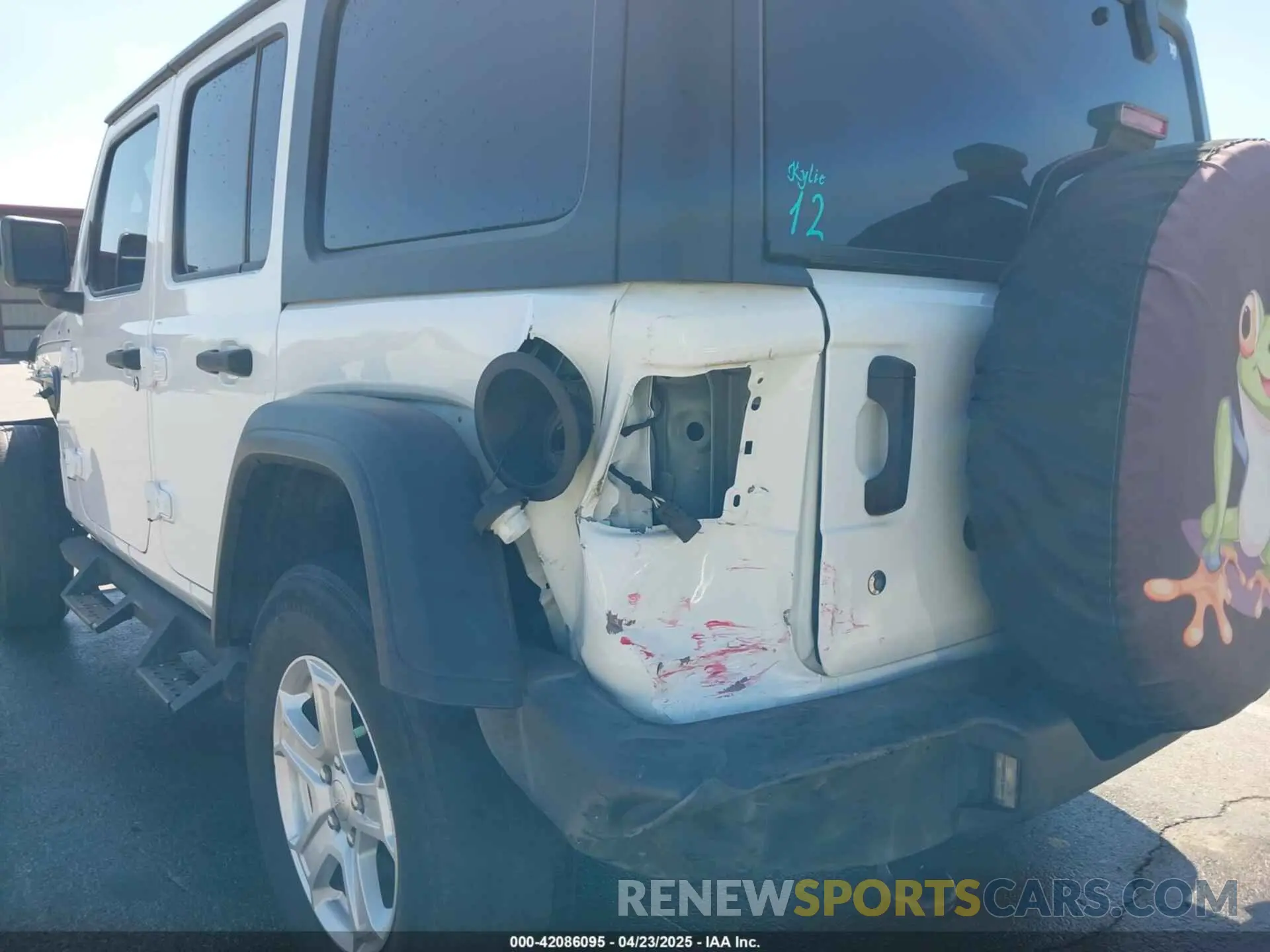 6 Photograph of a damaged car 1C4HJXDN2LW138980 JEEP WRANGLER UNLIMITED 2020