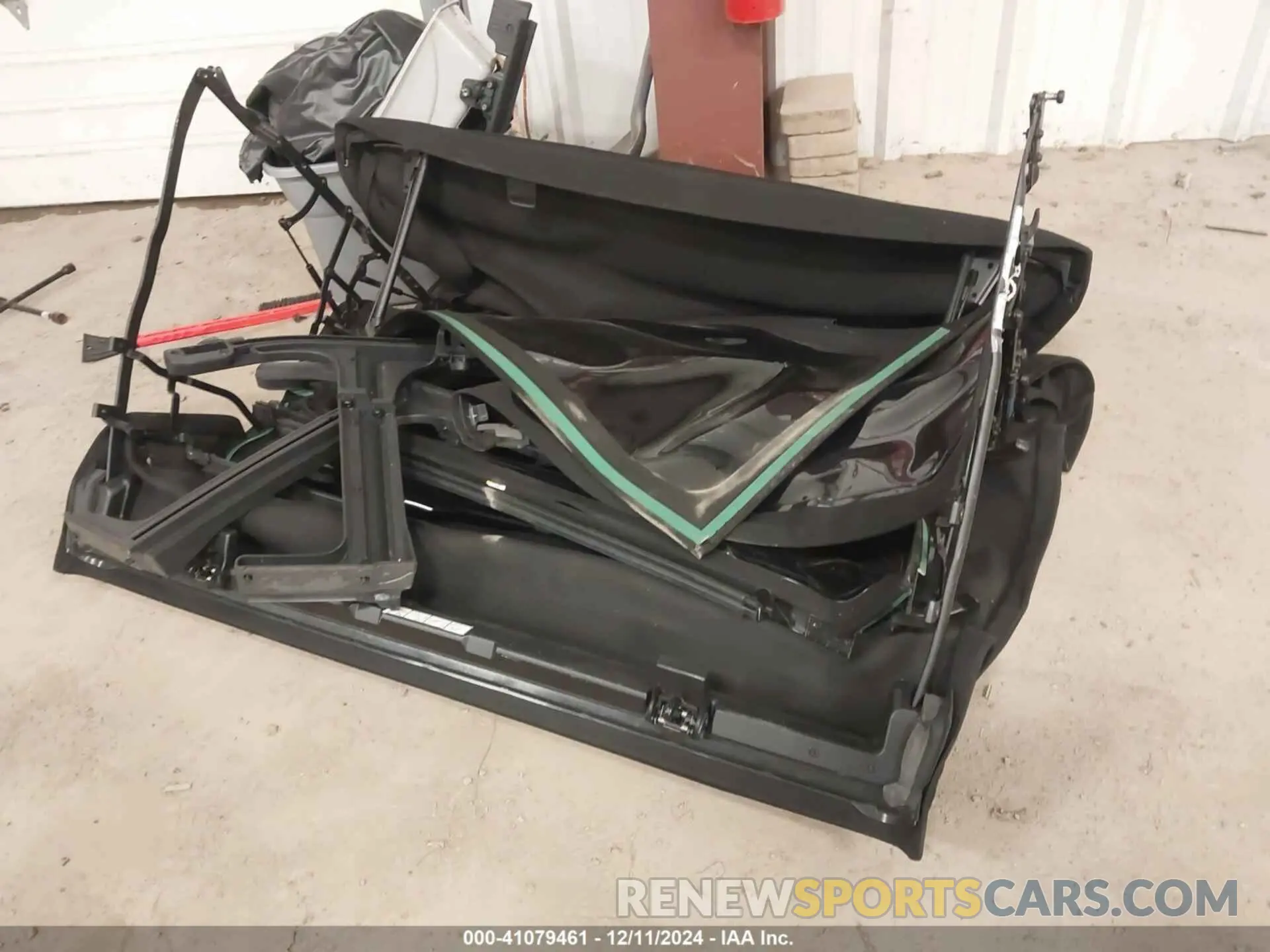 12 Photograph of a damaged car 1C4HJXDN2LW345787 JEEP WRANGLER UNLIMITED 2020