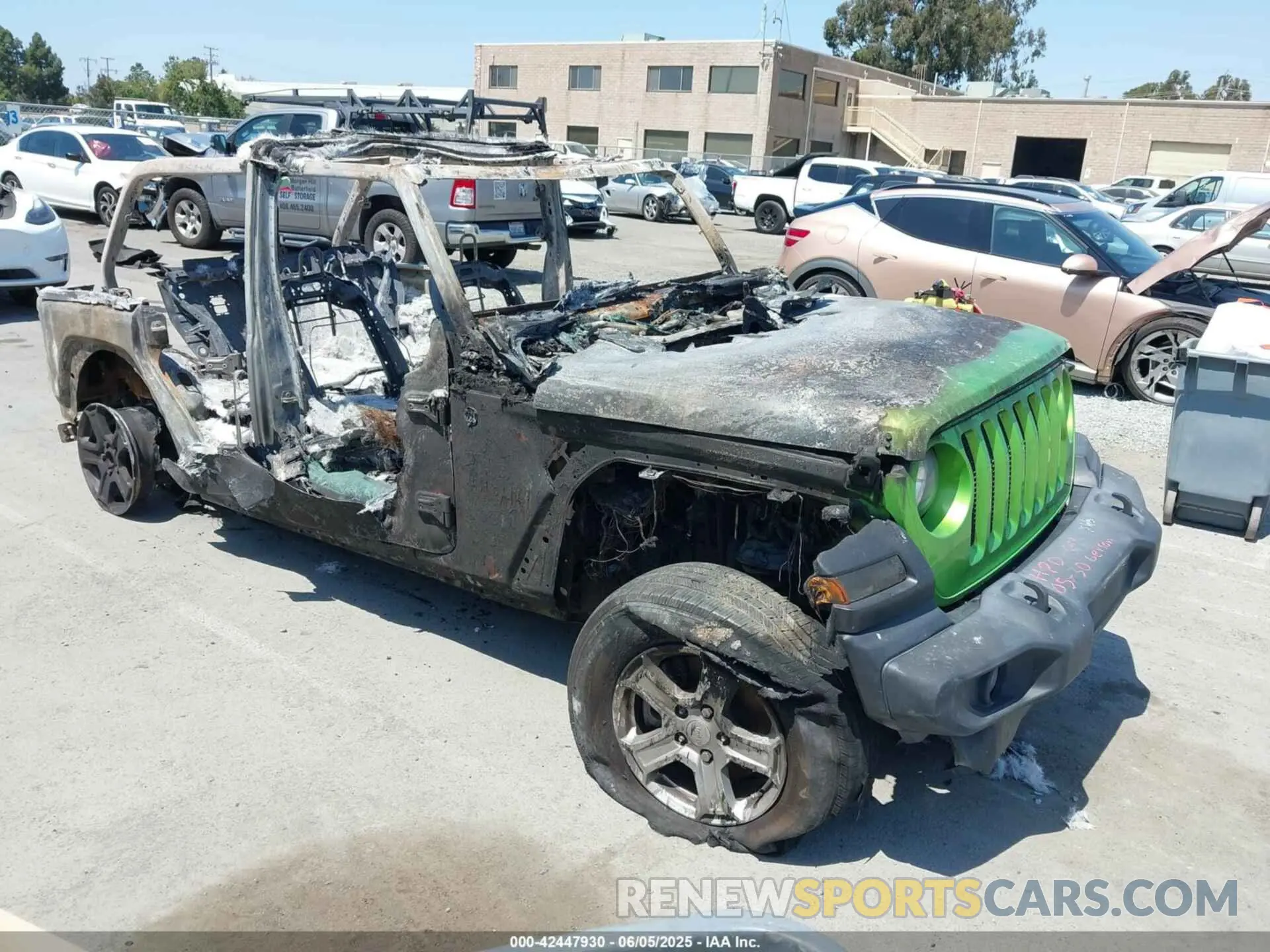 1 Photograph of a damaged car 1C4HJXDN5LW126953 JEEP WRANGLER UNLIMITED 2020