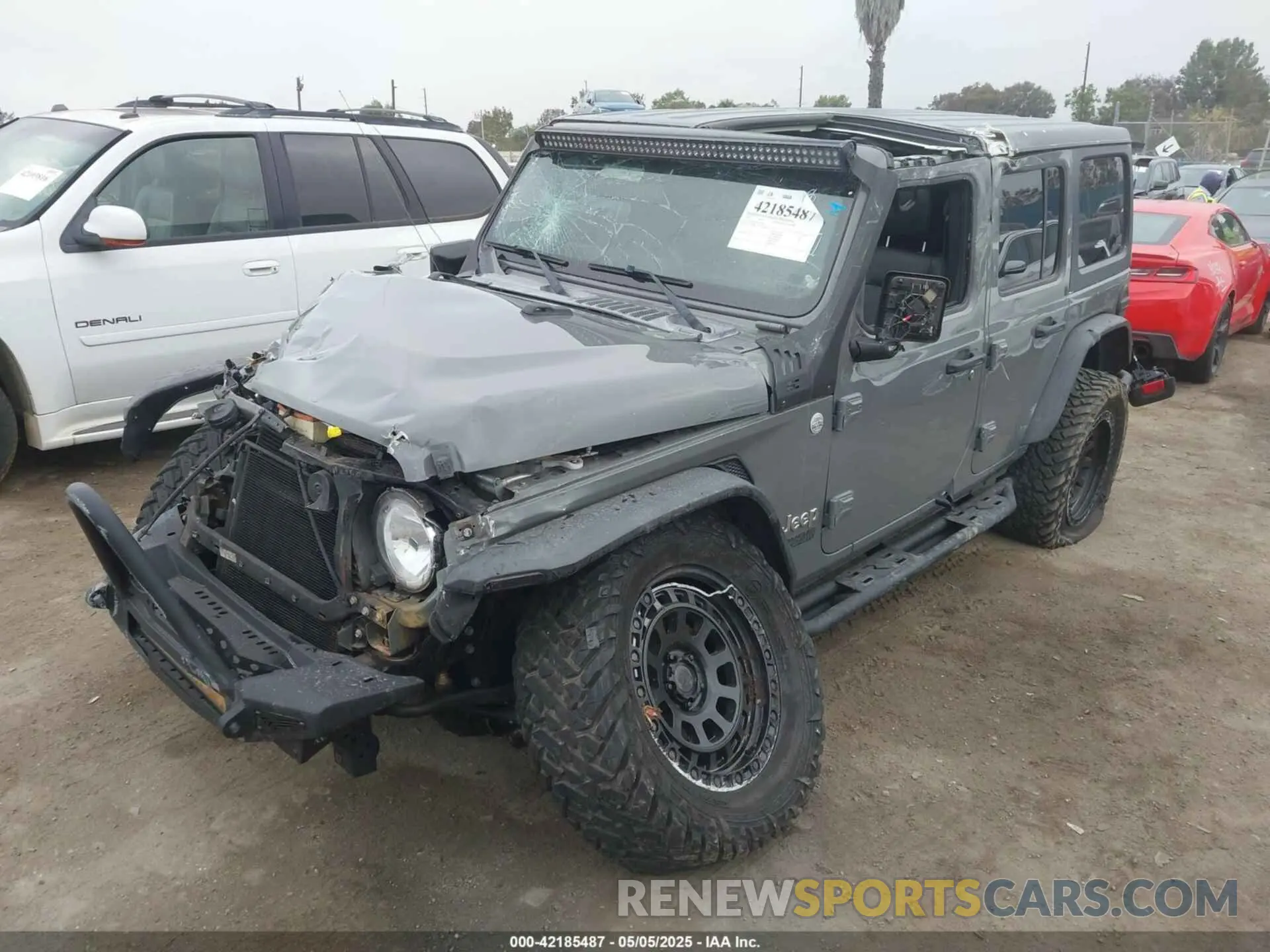 2 Photograph of a damaged car 1C4HJXDN5LW127004 JEEP WRANGLER UNLIMITED 2020