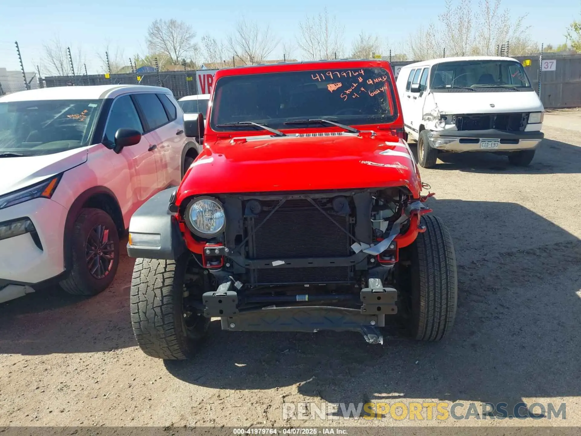 12 Photograph of a damaged car 1C4HJXDN5LW130646 JEEP WRANGLER UNLIMITED 2020