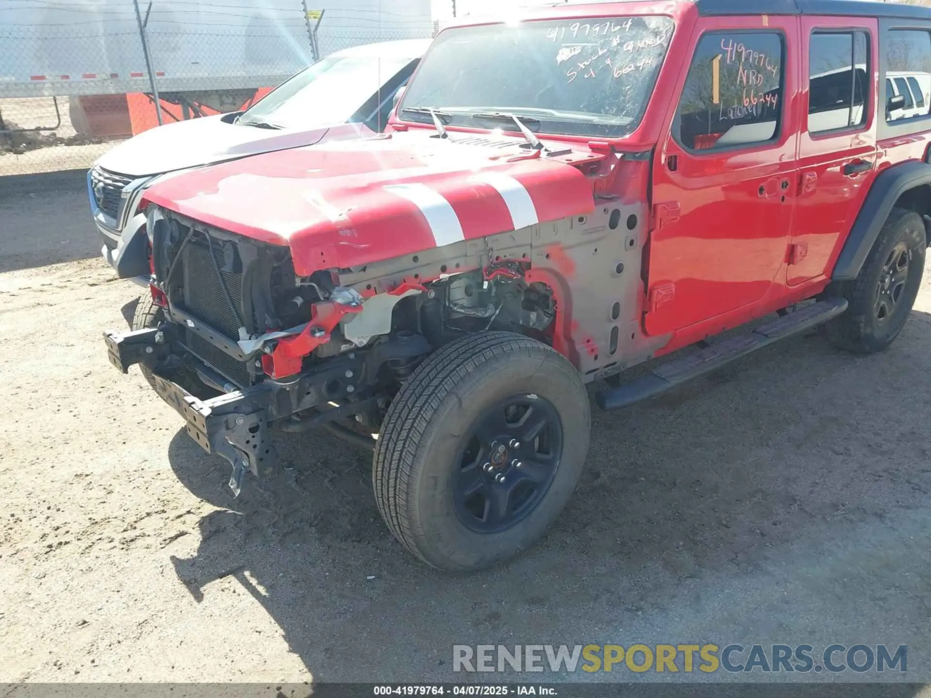 6 Photograph of a damaged car 1C4HJXDN5LW130646 JEEP WRANGLER UNLIMITED 2020