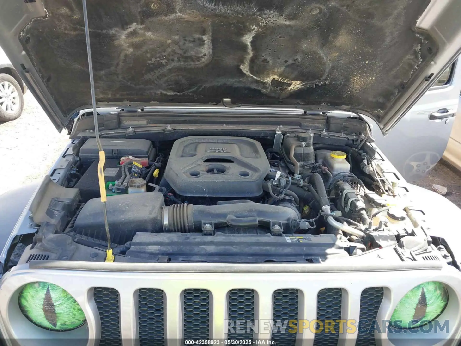 10 Photograph of a damaged car 1C4HJXDN5LW195481 JEEP WRANGLER UNLIMITED 2020