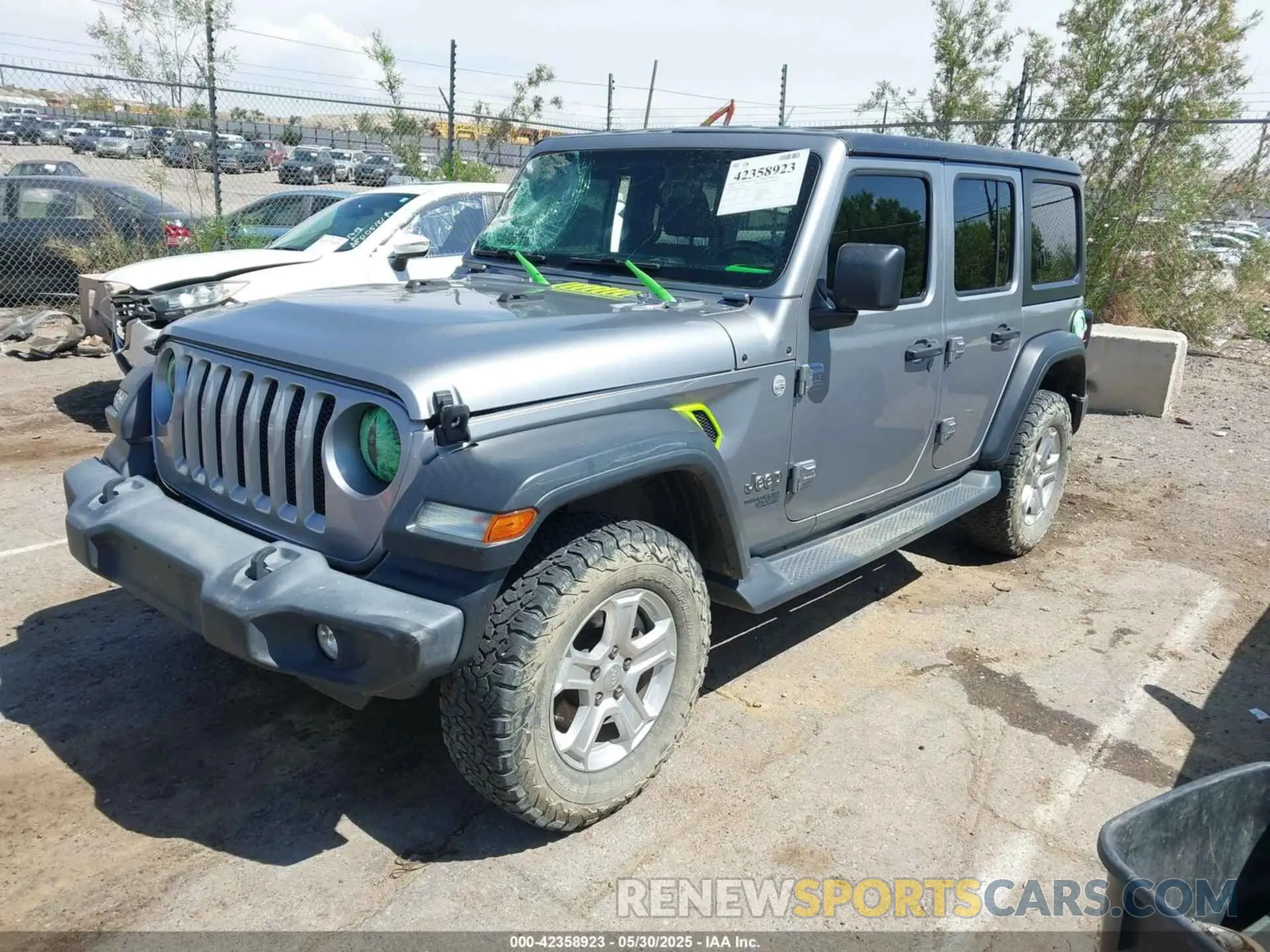 2 Photograph of a damaged car 1C4HJXDN5LW195481 JEEP WRANGLER UNLIMITED 2020