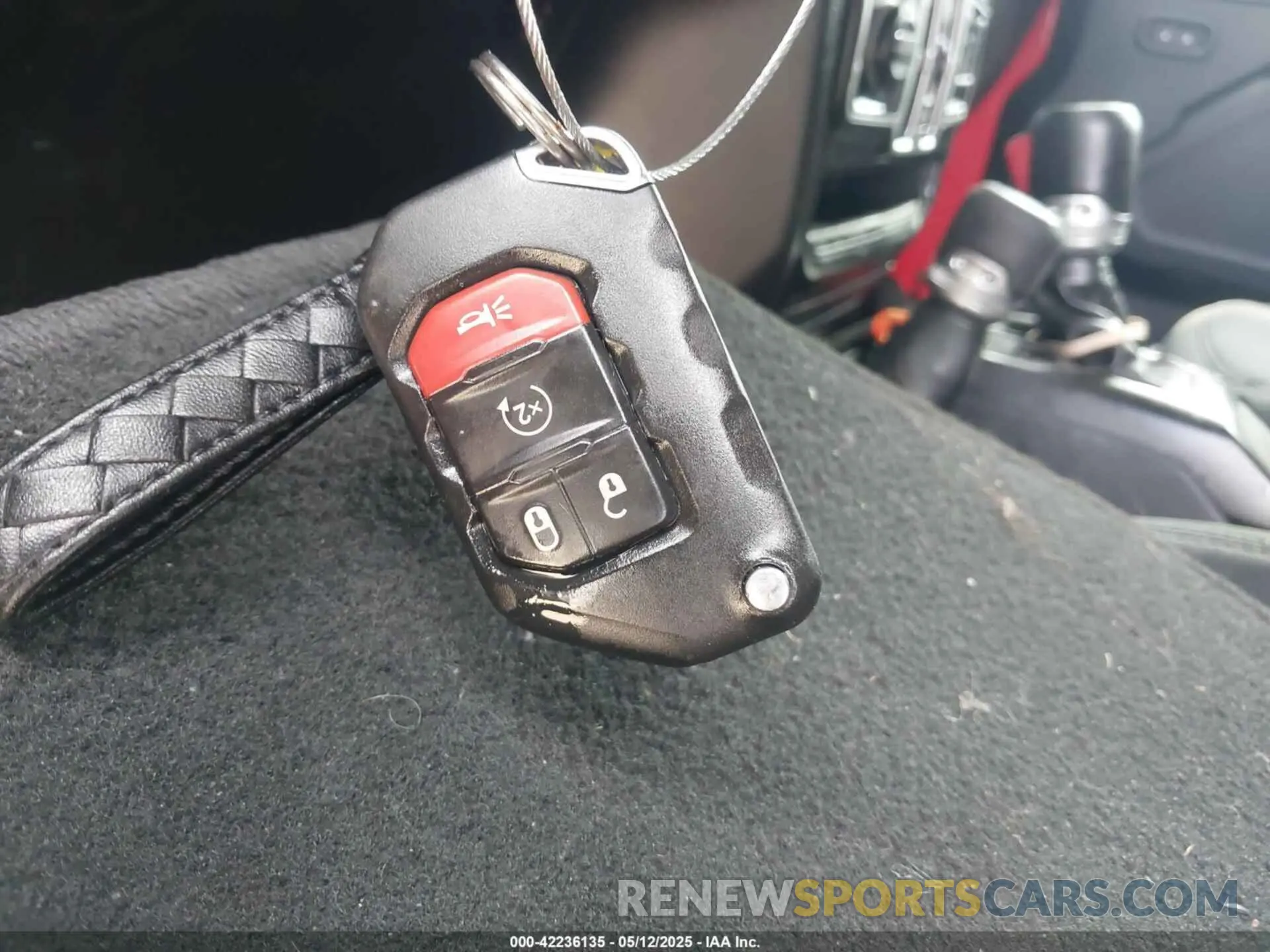 11 Photograph of a damaged car 1C4HJXDN5LW279865 JEEP WRANGLER UNLIMITED 2020