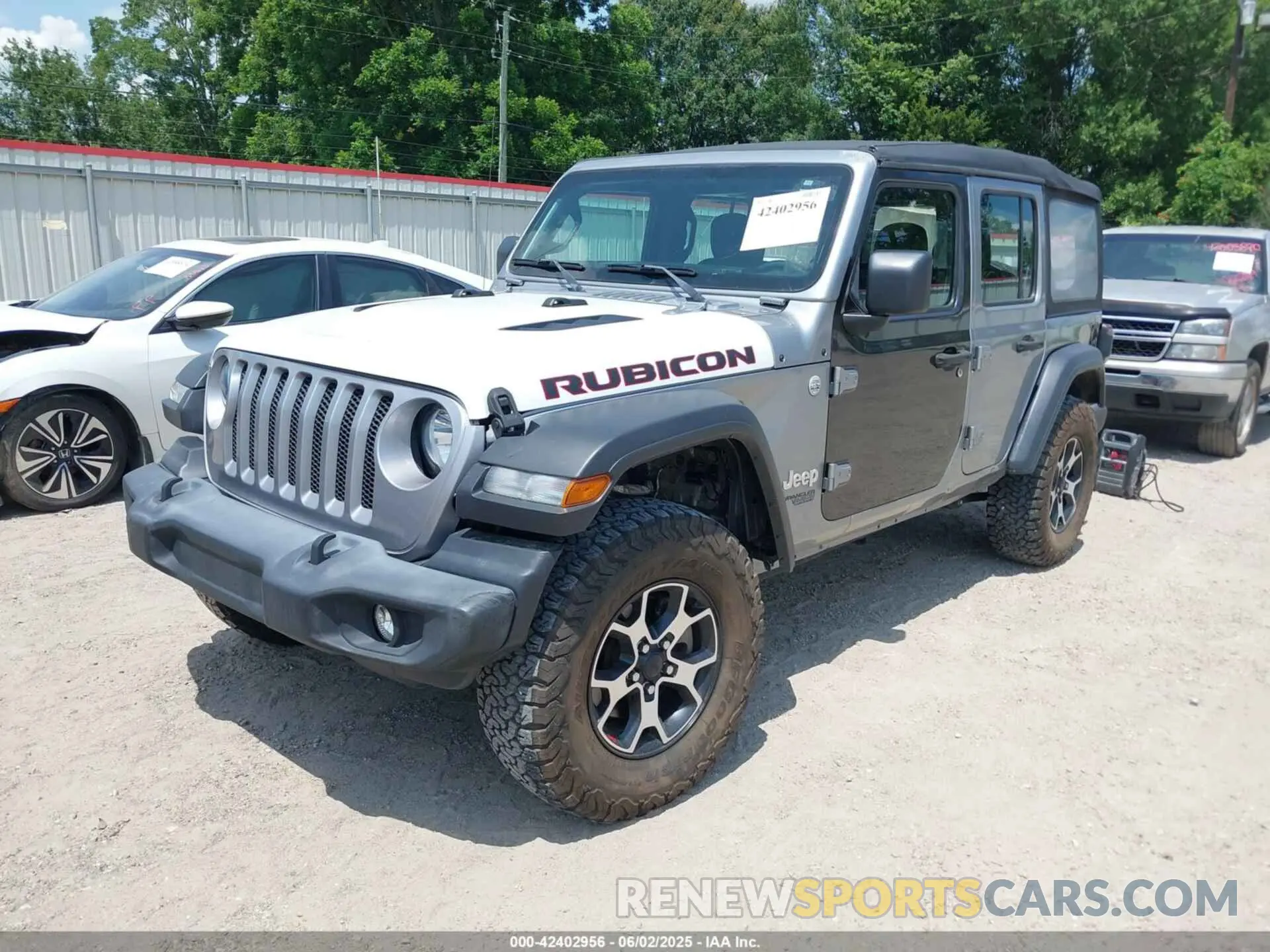 2 Photograph of a damaged car 1C4HJXDN6LW181802 JEEP WRANGLER UNLIMITED 2020