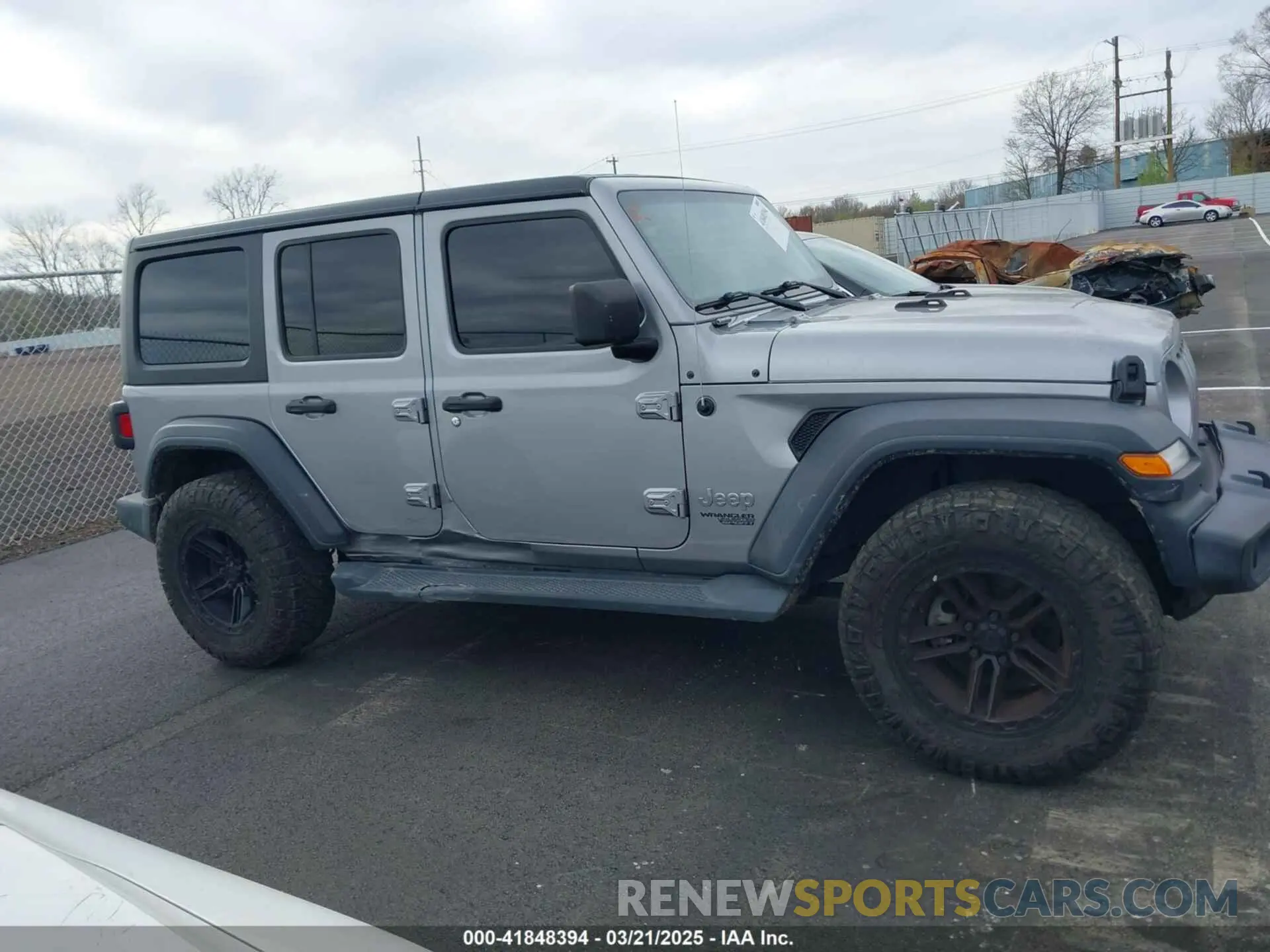 13 Photograph of a damaged car 1C4HJXDN6LW195750 JEEP WRANGLER UNLIMITED 2020