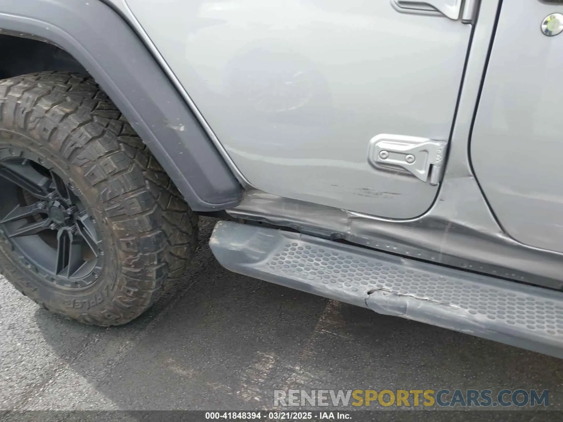 6 Photograph of a damaged car 1C4HJXDN6LW195750 JEEP WRANGLER UNLIMITED 2020