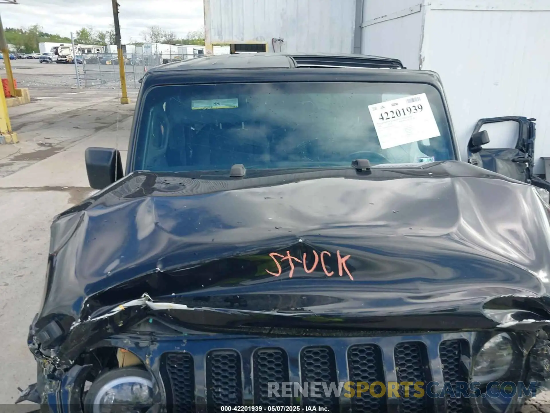 10 Photograph of a damaged car 1C4HJXDN6LW204513 JEEP WRANGLER UNLIMITED 2020