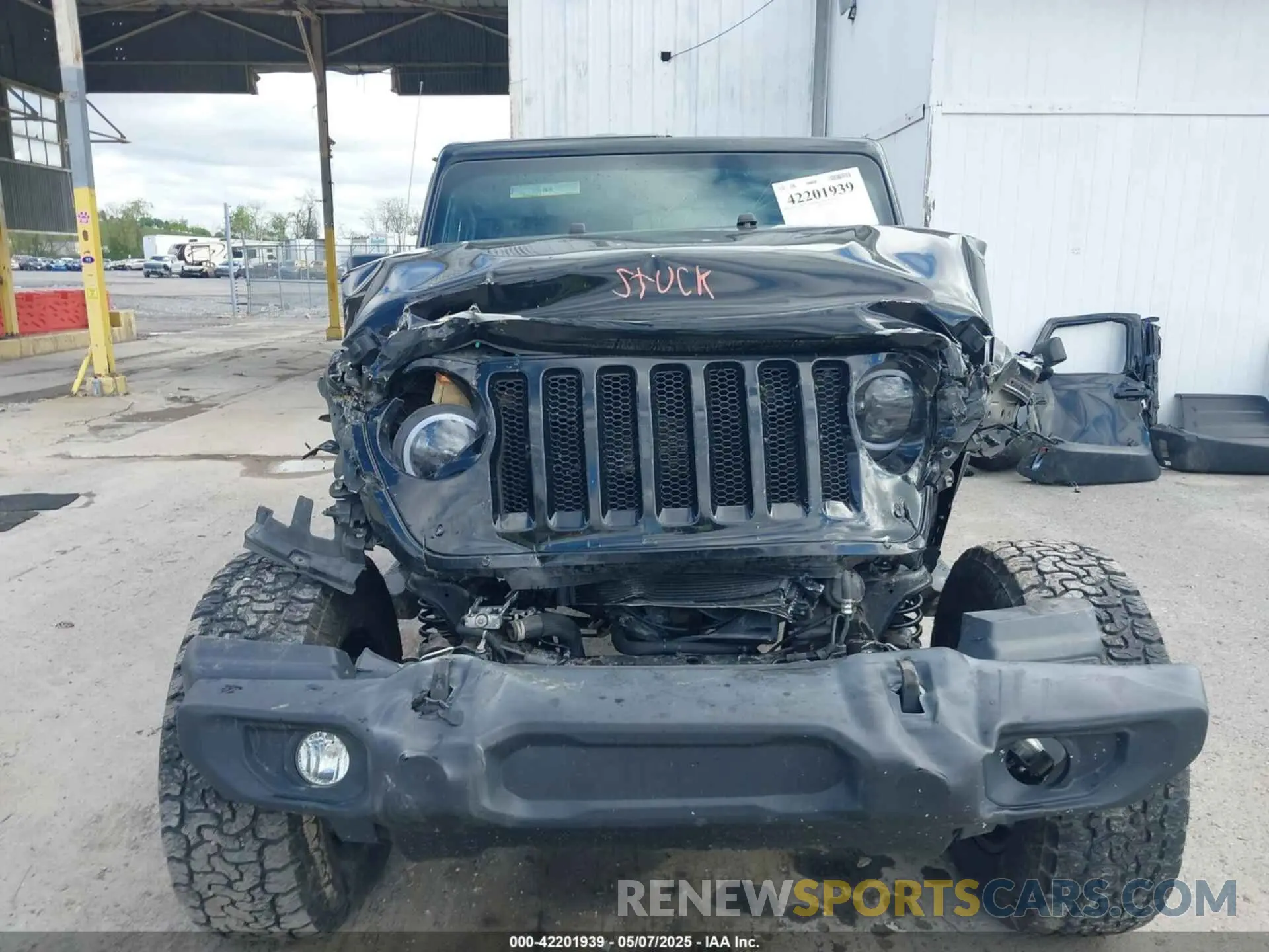 6 Photograph of a damaged car 1C4HJXDN6LW204513 JEEP WRANGLER UNLIMITED 2020