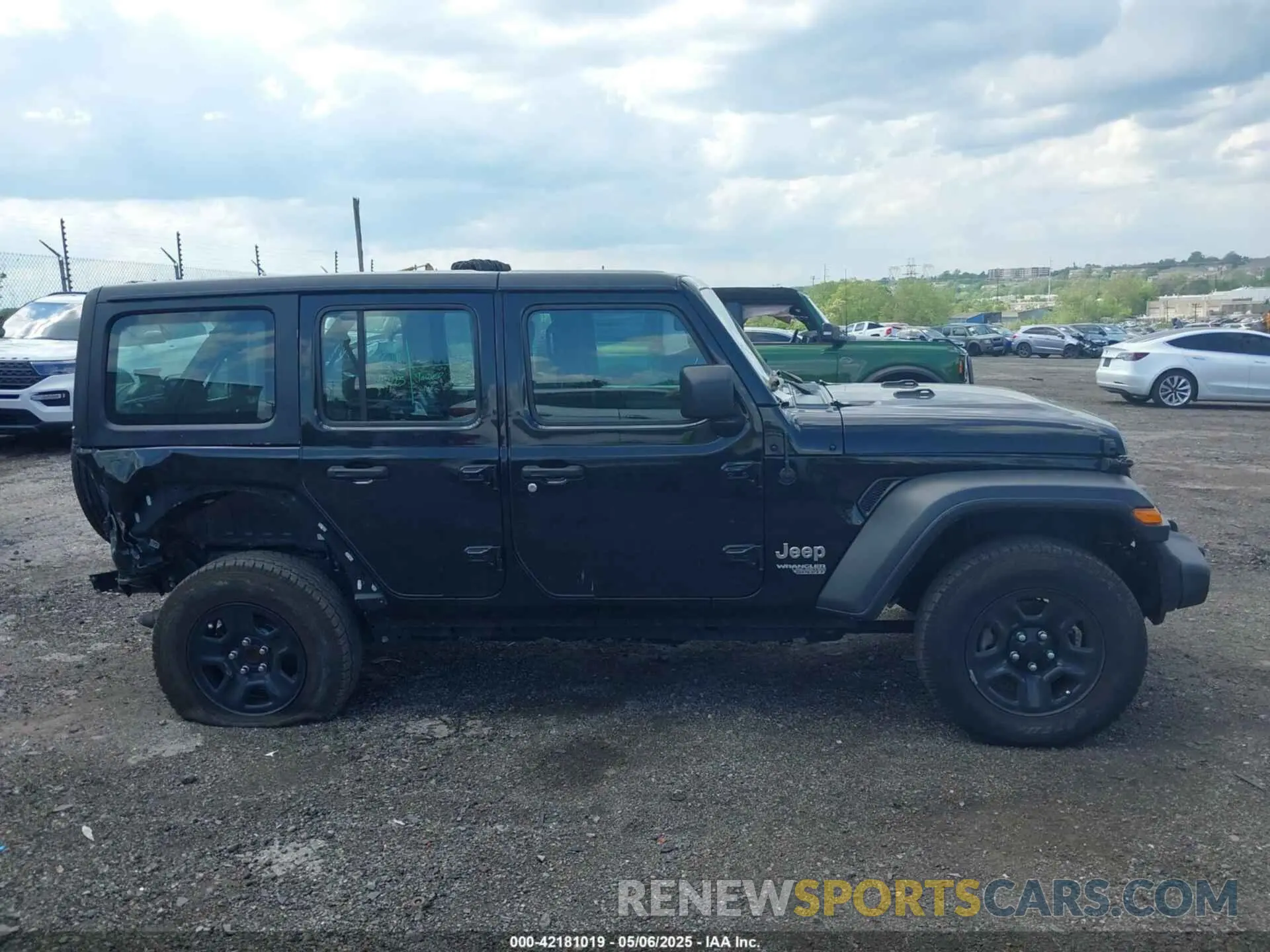 14 Photograph of a damaged car 1C4HJXDN7LW130390 JEEP WRANGLER UNLIMITED 2020
