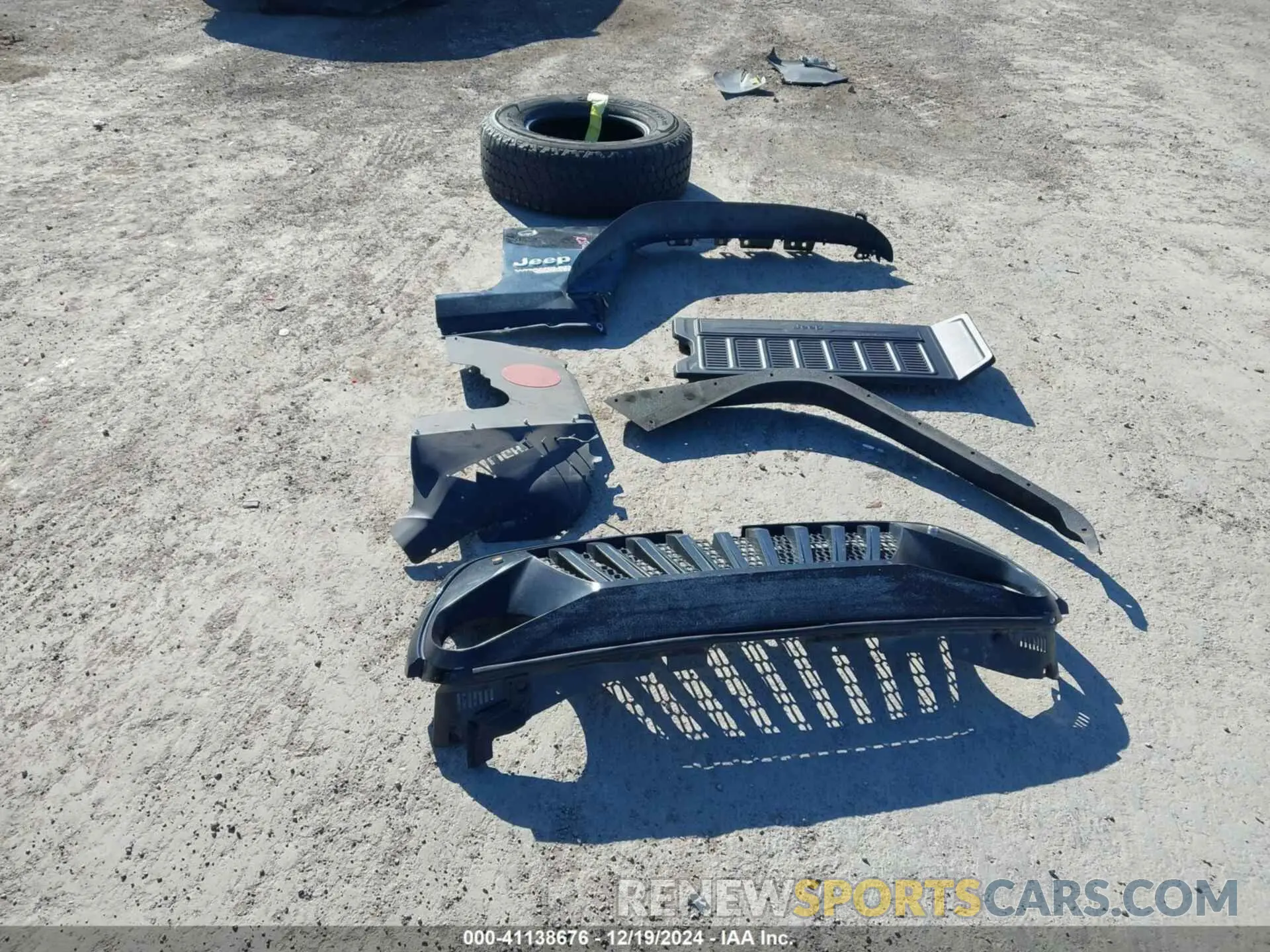12 Photograph of a damaged car 1C4HJXDN7LW275350 JEEP WRANGLER UNLIMITED 2020
