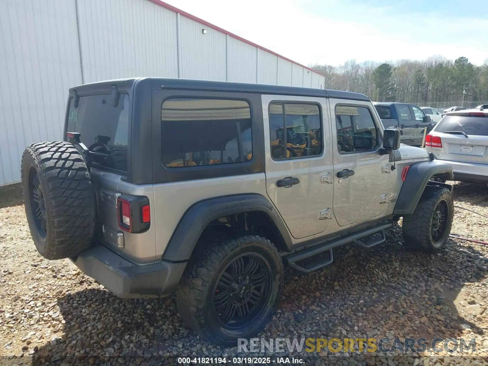 12 Photograph of a damaged car 1C4HJXDN8LW127059 JEEP WRANGLER UNLIMITED 2020