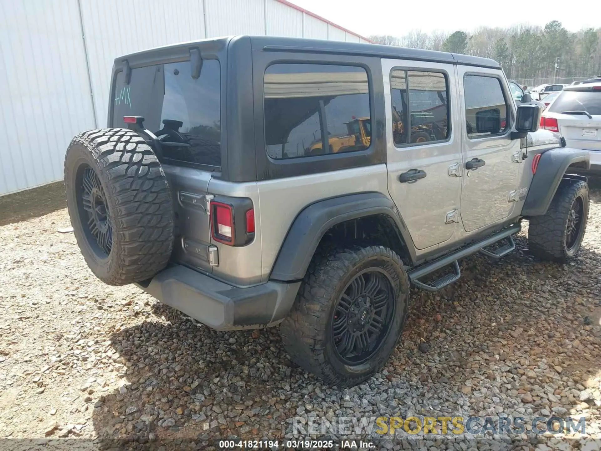 4 Photograph of a damaged car 1C4HJXDN8LW127059 JEEP WRANGLER UNLIMITED 2020