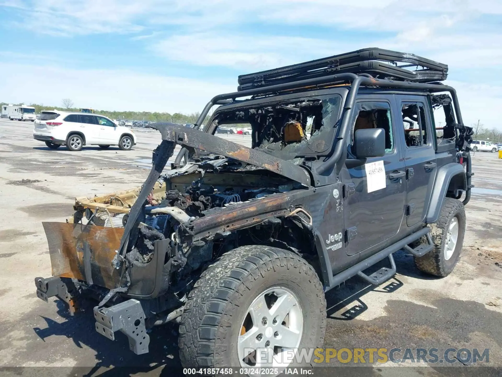 2 Photograph of a damaged car 1C4HJXDNXLW226806 JEEP WRANGLER UNLIMITED 2020