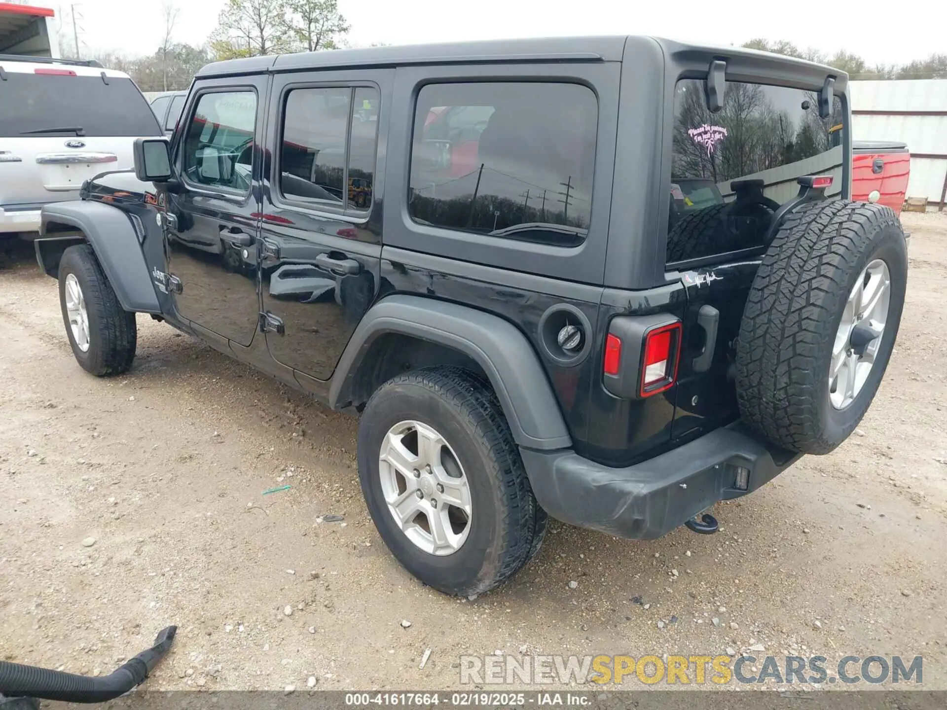 3 Photograph of a damaged car 1C4HJXDNXLW279876 JEEP WRANGLER UNLIMITED 2020