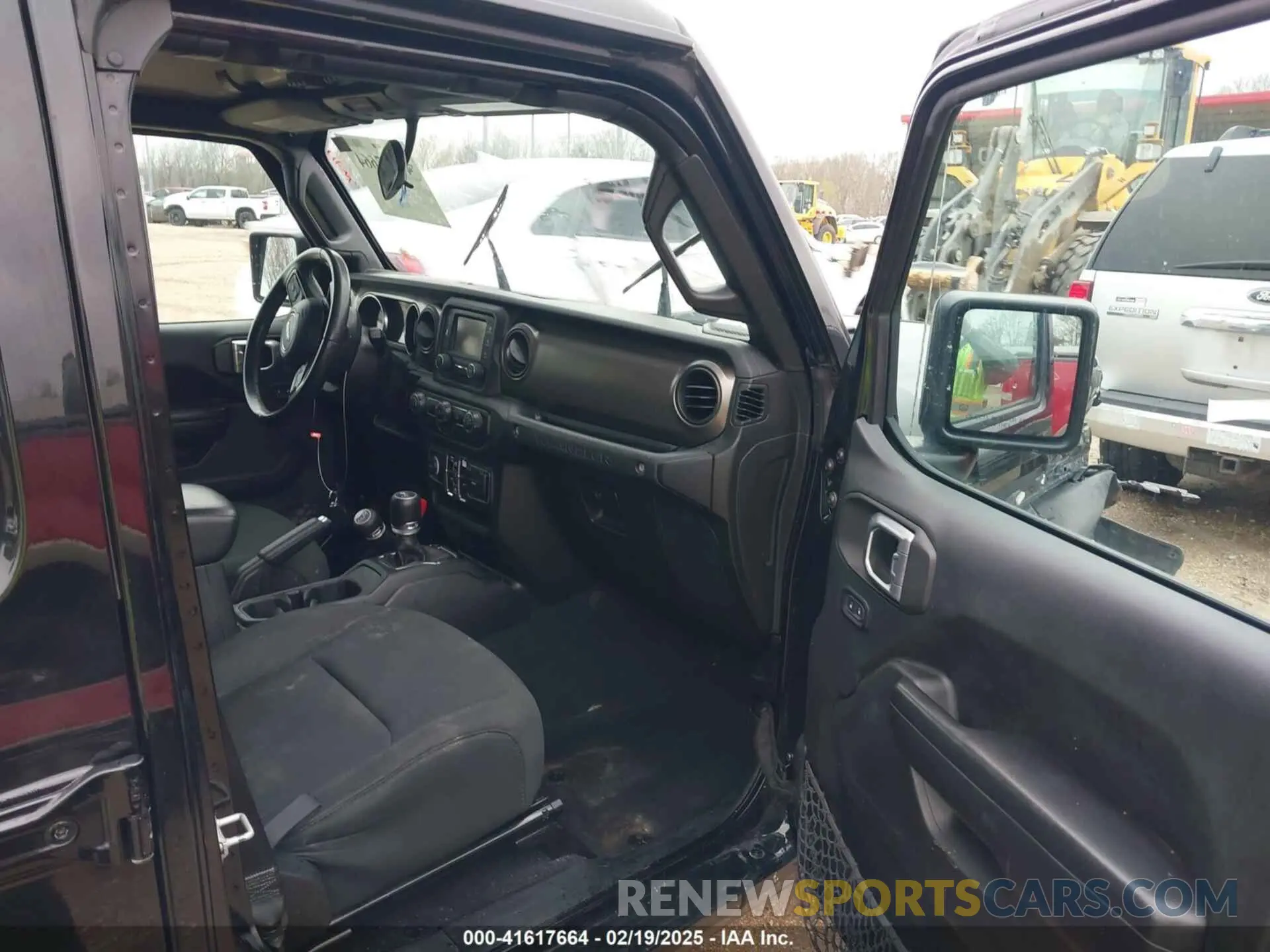 5 Photograph of a damaged car 1C4HJXDNXLW279876 JEEP WRANGLER UNLIMITED 2020