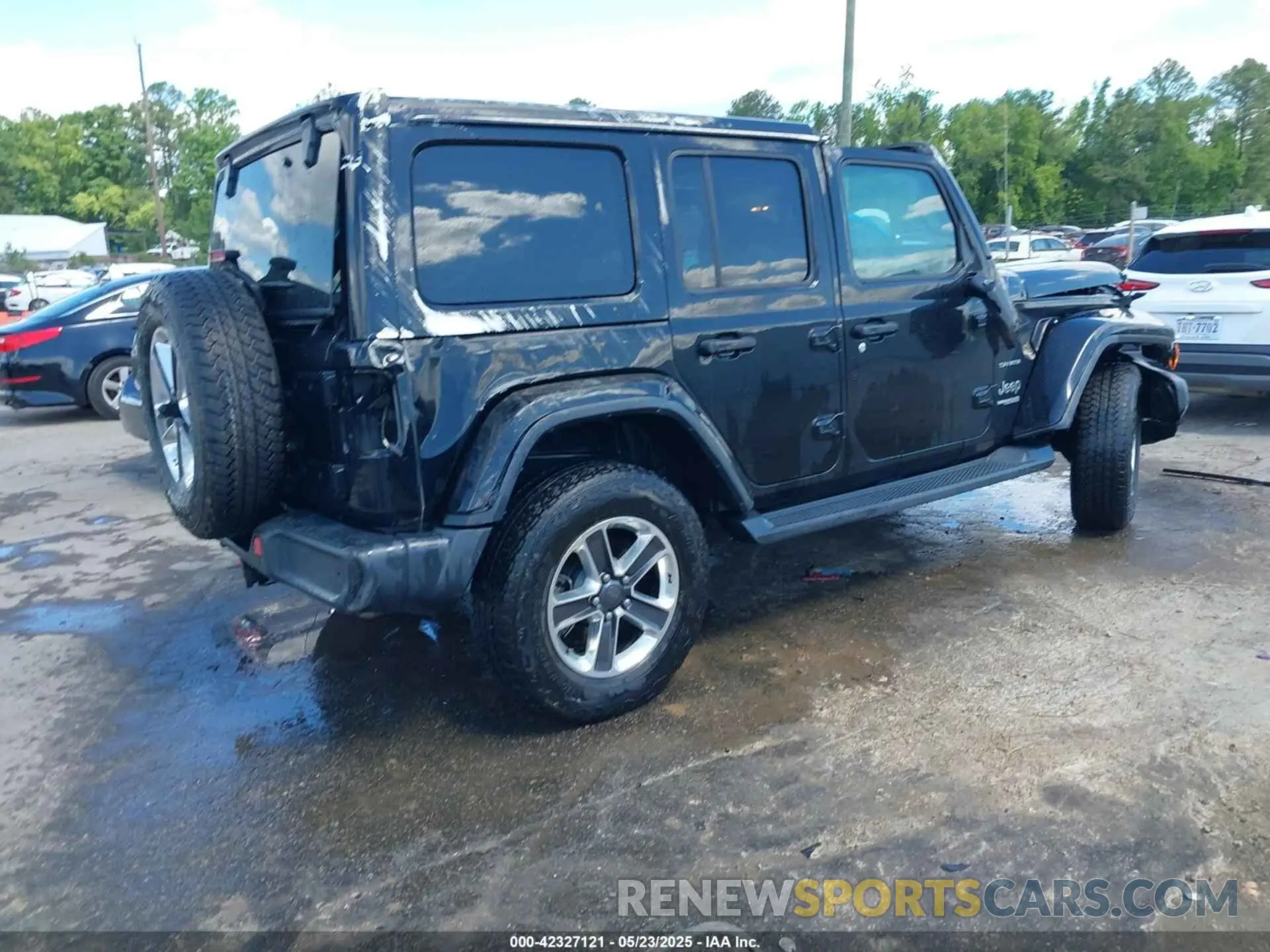 4 Photograph of a damaged car 1C4HJXEG9LW119763 JEEP WRANGLER UNLIMITED 2020