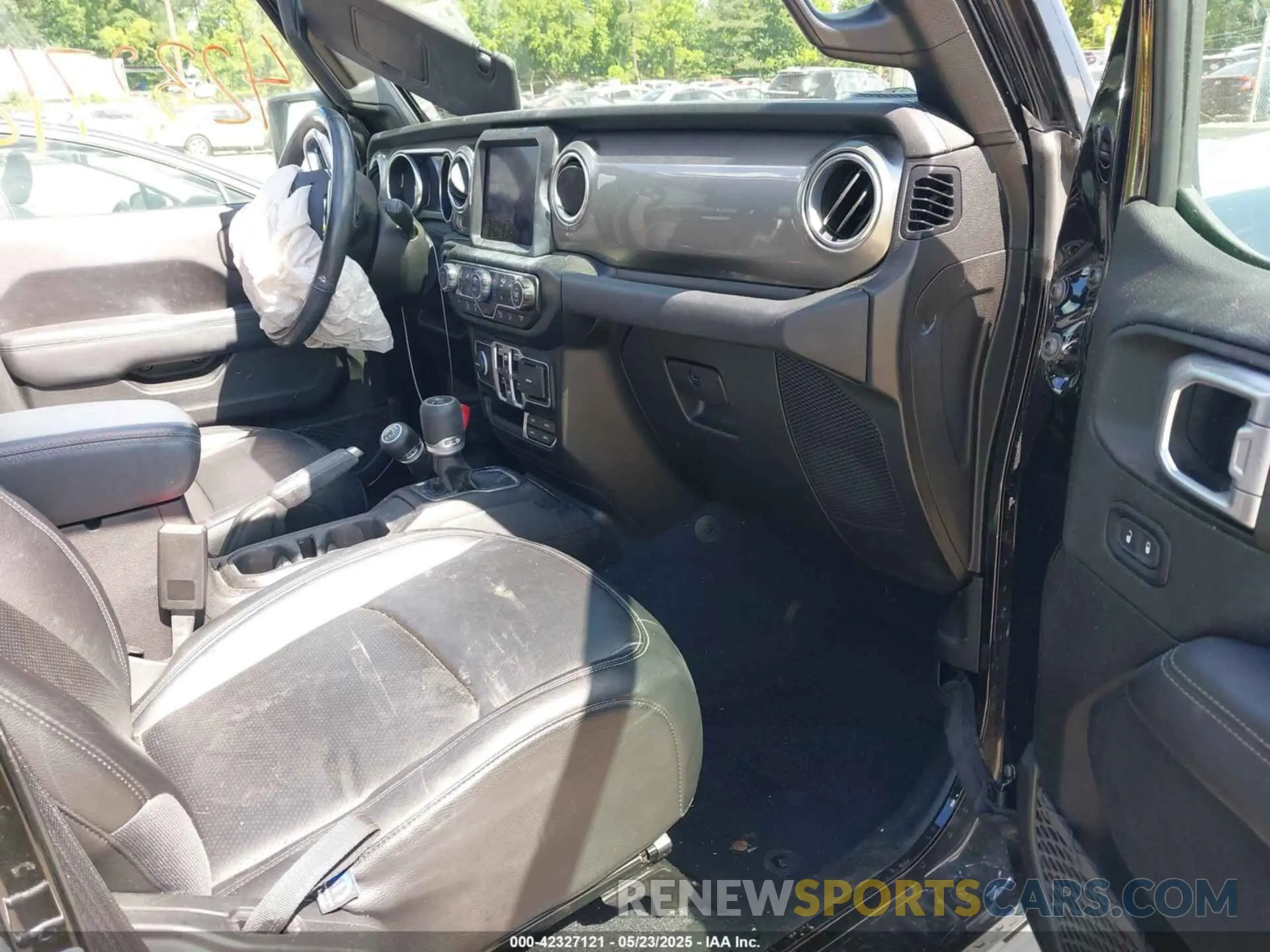 5 Photograph of a damaged car 1C4HJXEG9LW119763 JEEP WRANGLER UNLIMITED 2020