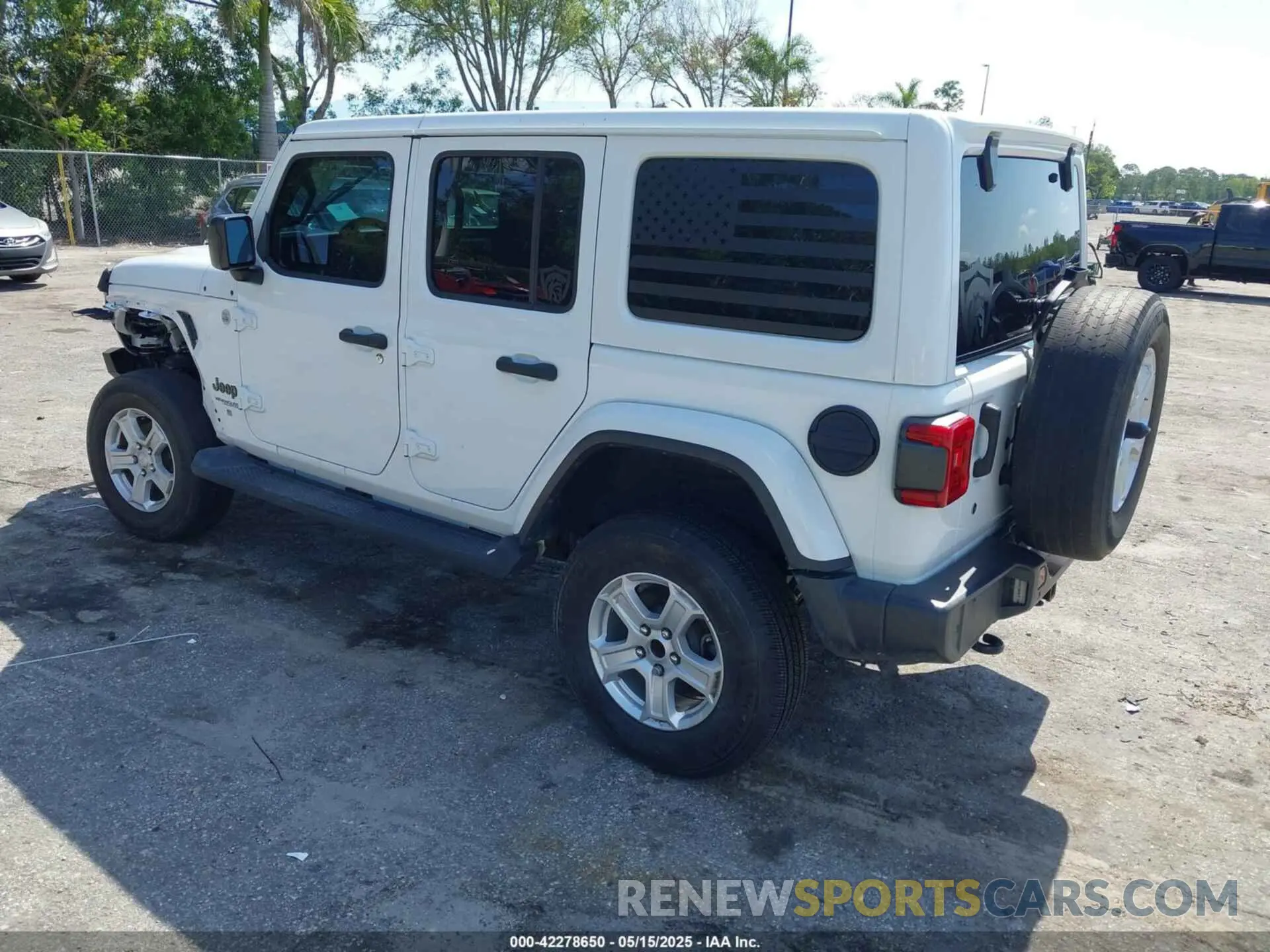 3 Photograph of a damaged car 1C4HJXEN1LW104950 JEEP WRANGLER UNLIMITED 2020