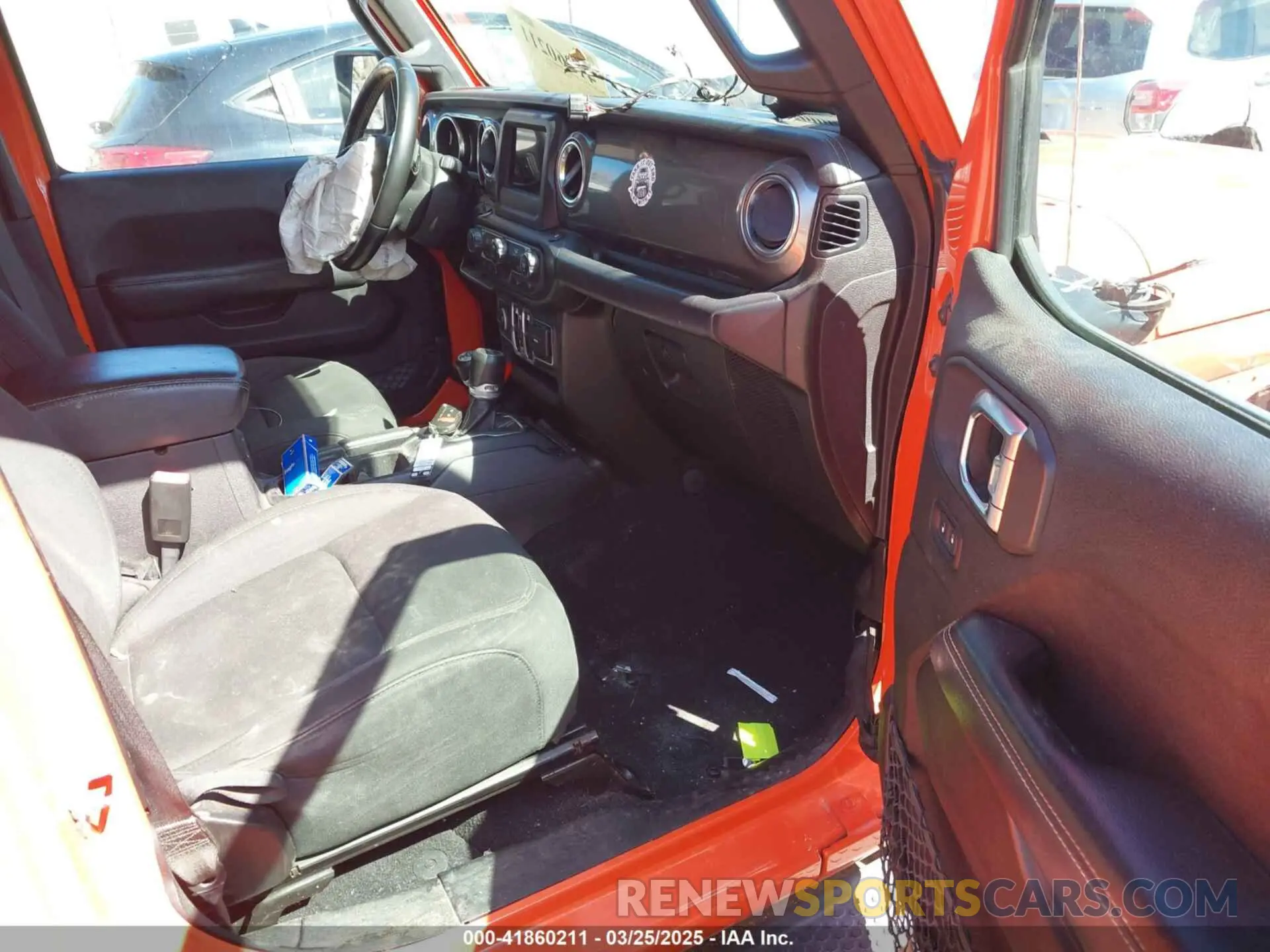 5 Photograph of a damaged car 1C4HJXEN1LW114443 JEEP WRANGLER UNLIMITED 2020