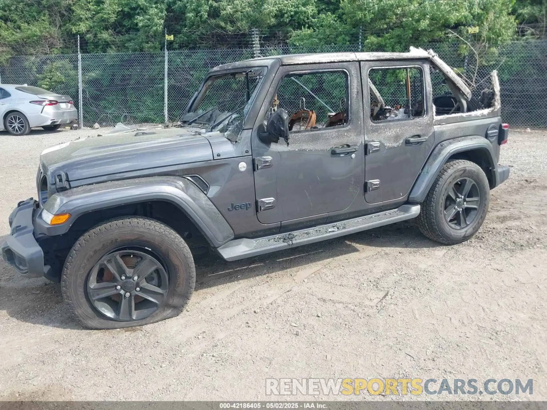 2 Photograph of a damaged car 1C4HJXEN3LW105453 JEEP WRANGLER UNLIMITED 2020