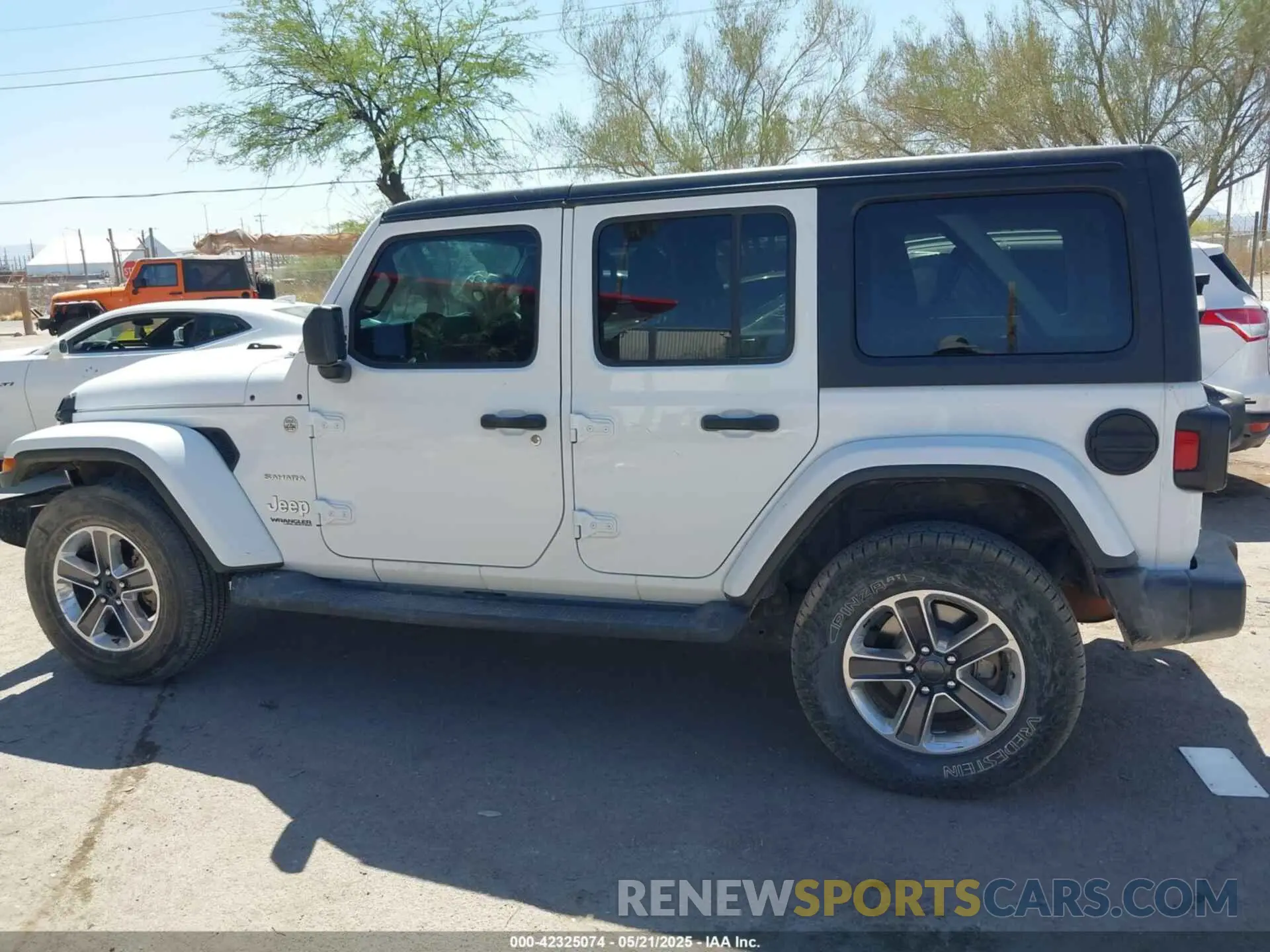 14 Photograph of a damaged car 1C4HJXEN3LW159867 JEEP WRANGLER UNLIMITED 2020