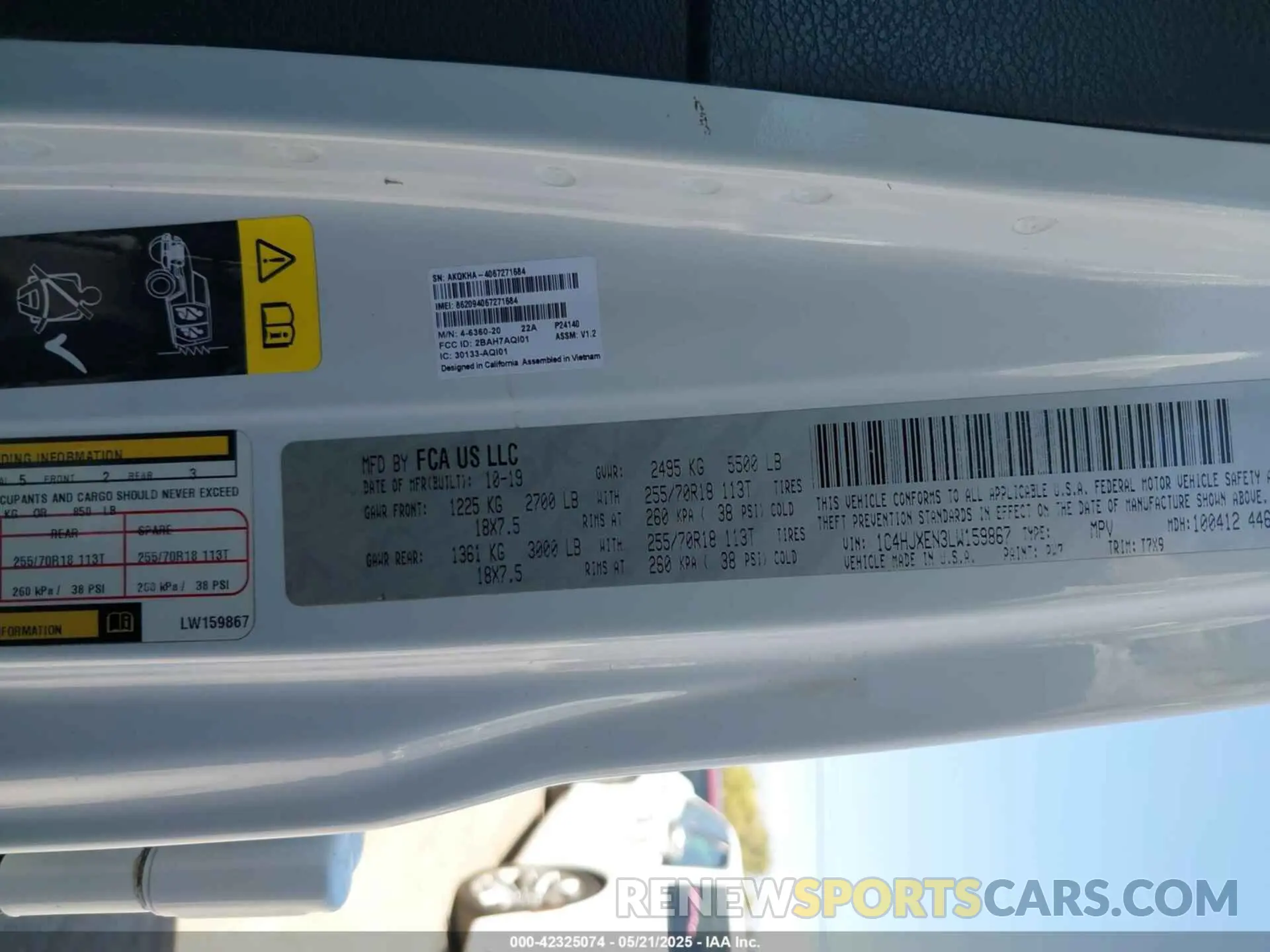 9 Photograph of a damaged car 1C4HJXEN3LW159867 JEEP WRANGLER UNLIMITED 2020