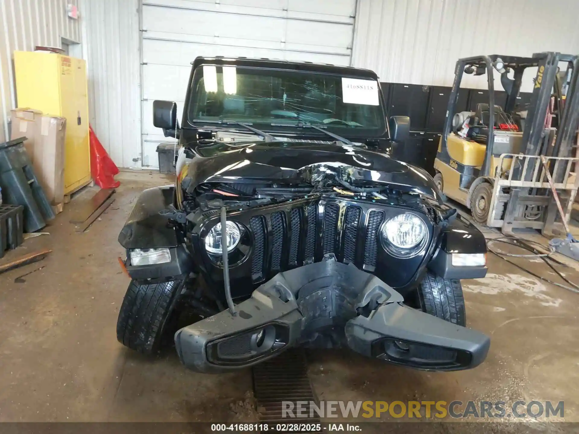 12 Photograph of a damaged car 1C4HJXEN5LW244175 JEEP WRANGLER UNLIMITED 2020