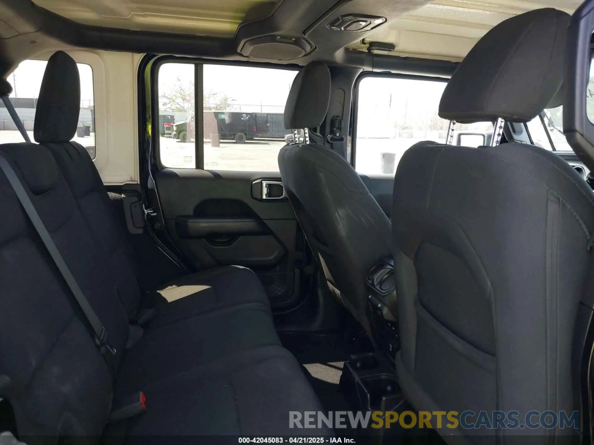 8 Photograph of a damaged car 1C4HJXEN6LW235159 JEEP WRANGLER UNLIMITED 2020
