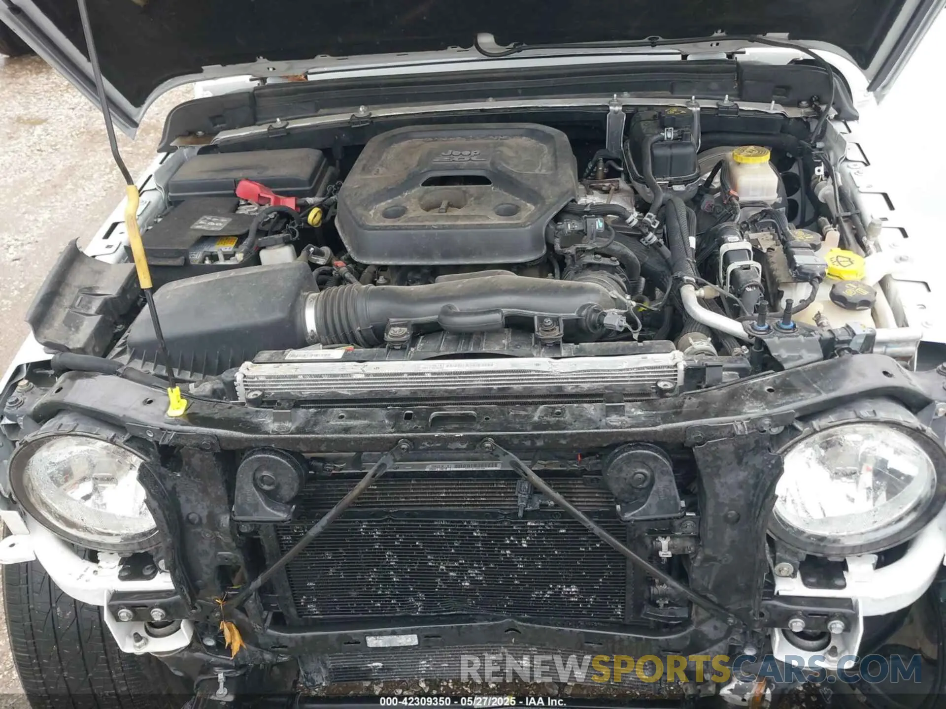 10 Photograph of a damaged car 1C4HJXEN7LW213395 JEEP WRANGLER UNLIMITED 2020
