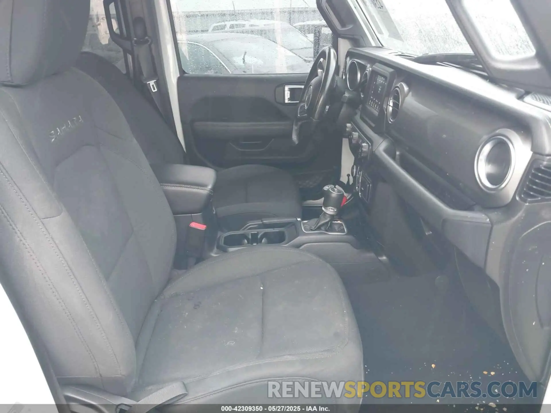 5 Photograph of a damaged car 1C4HJXEN7LW213395 JEEP WRANGLER UNLIMITED 2020