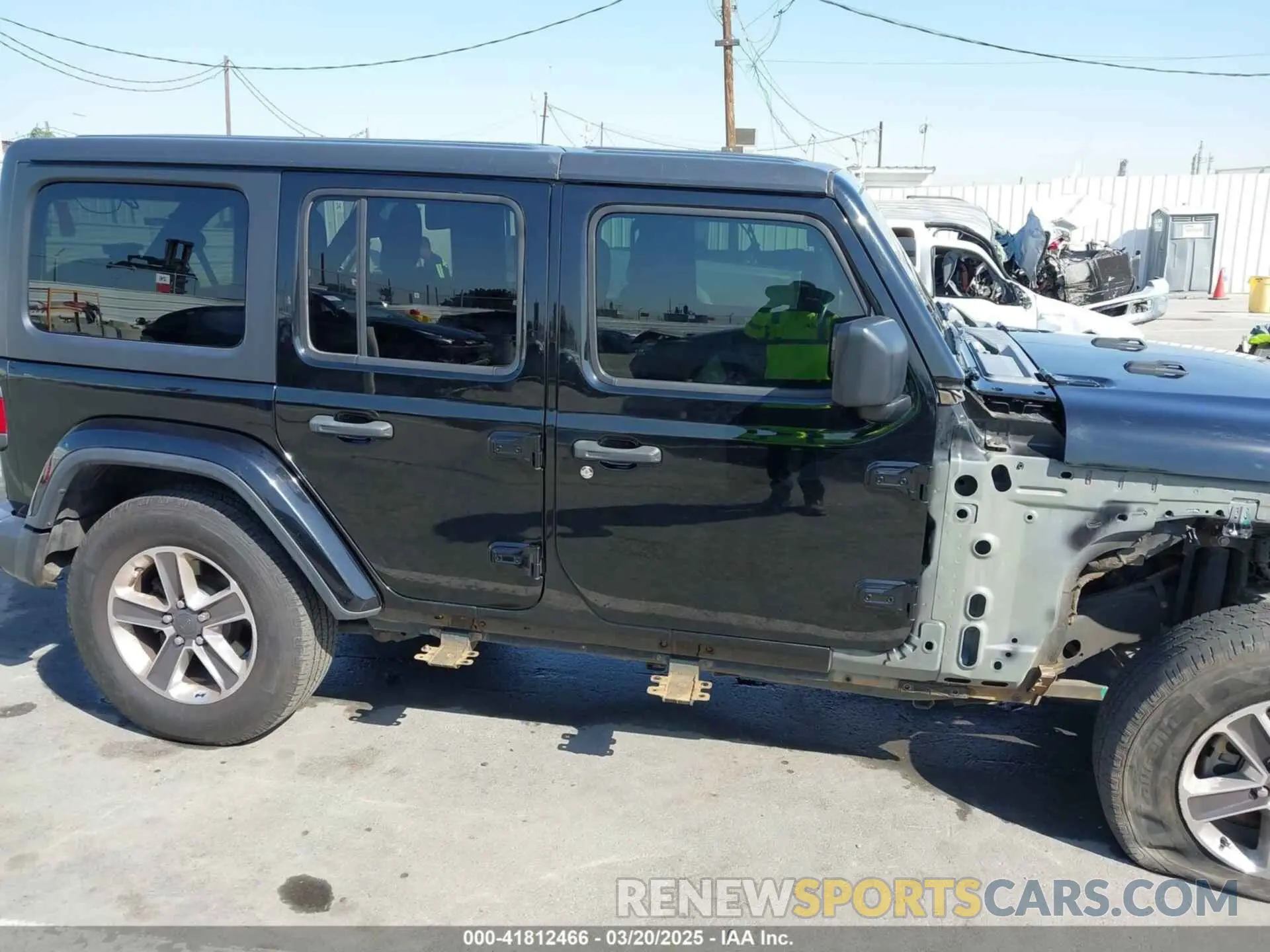 14 Photograph of a damaged car 1C4HJXEN7LW230214 JEEP WRANGLER UNLIMITED 2020