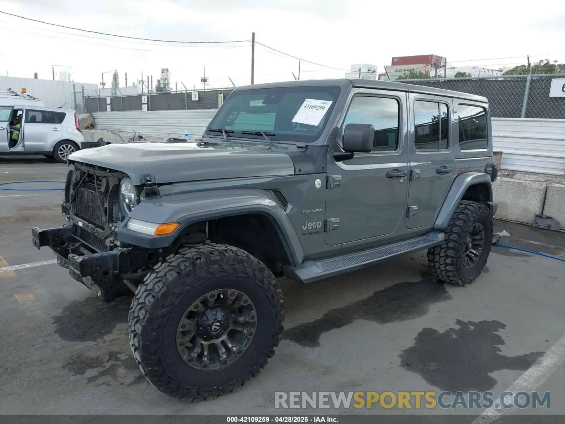 2 Photograph of a damaged car 1C4HJXEN8LW203975 JEEP WRANGLER UNLIMITED 2020