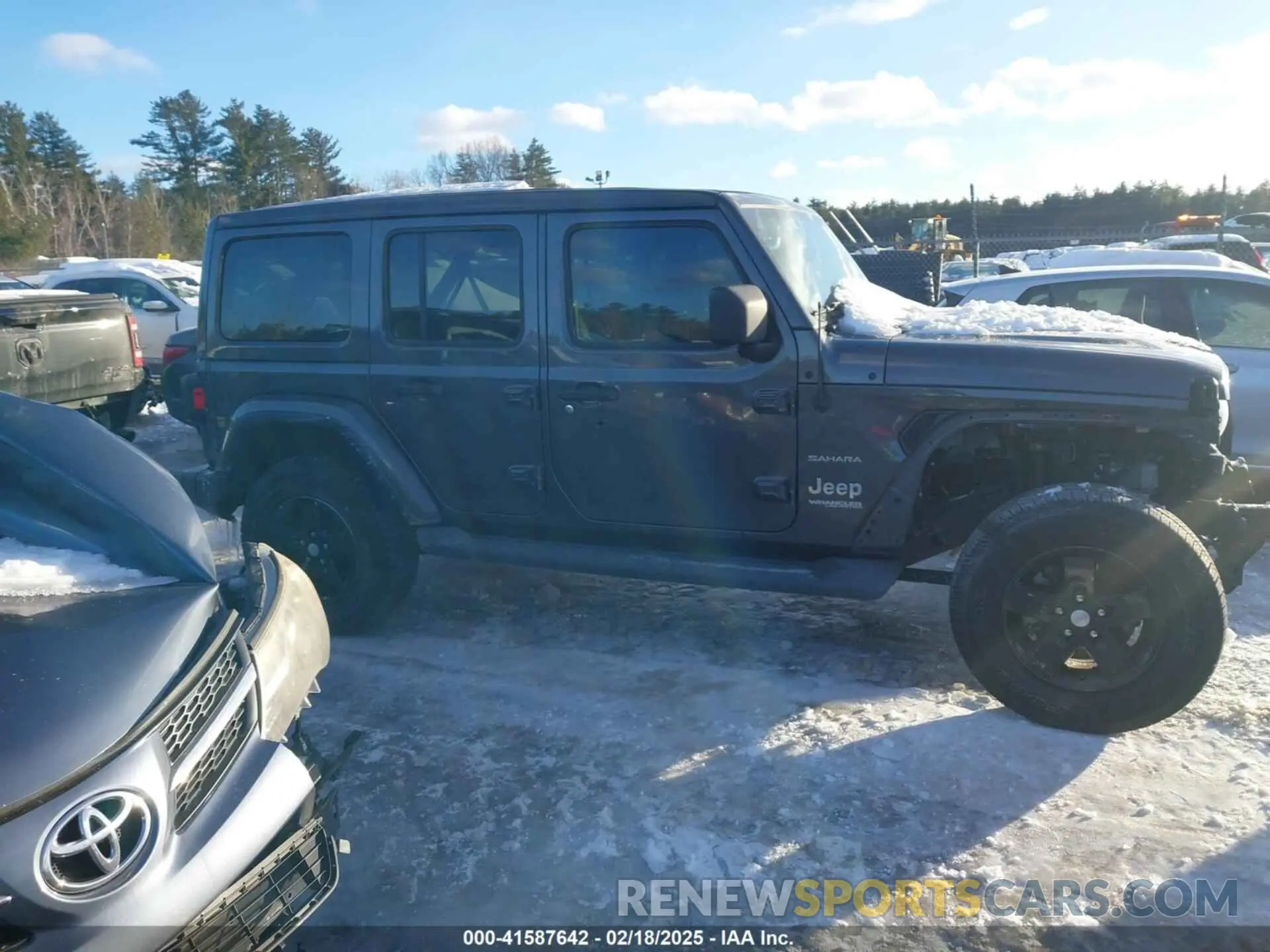 14 Photograph of a damaged car 1C4HJXEN9LW157444 JEEP WRANGLER UNLIMITED 2020