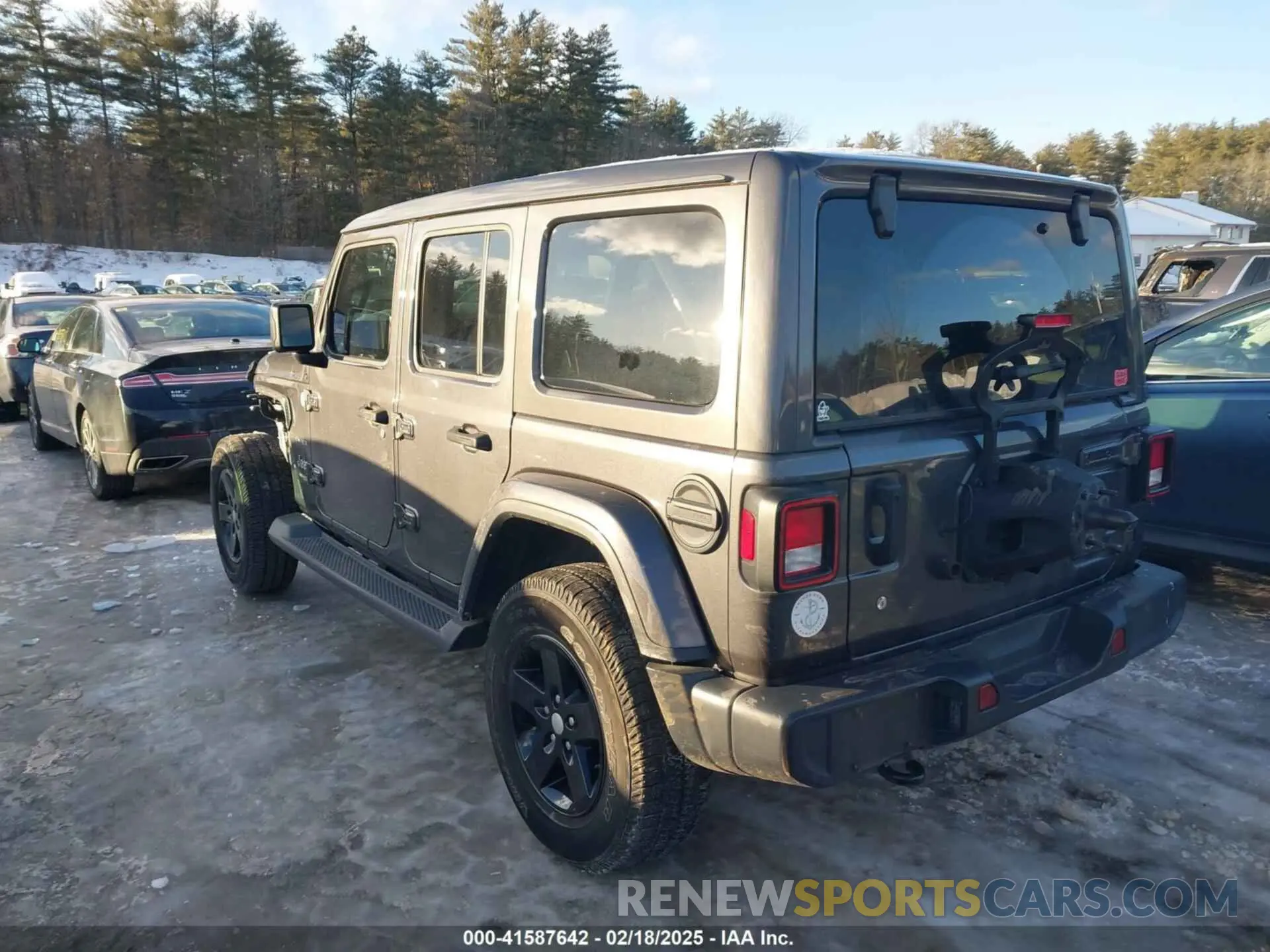 3 Photograph of a damaged car 1C4HJXEN9LW157444 JEEP WRANGLER UNLIMITED 2020