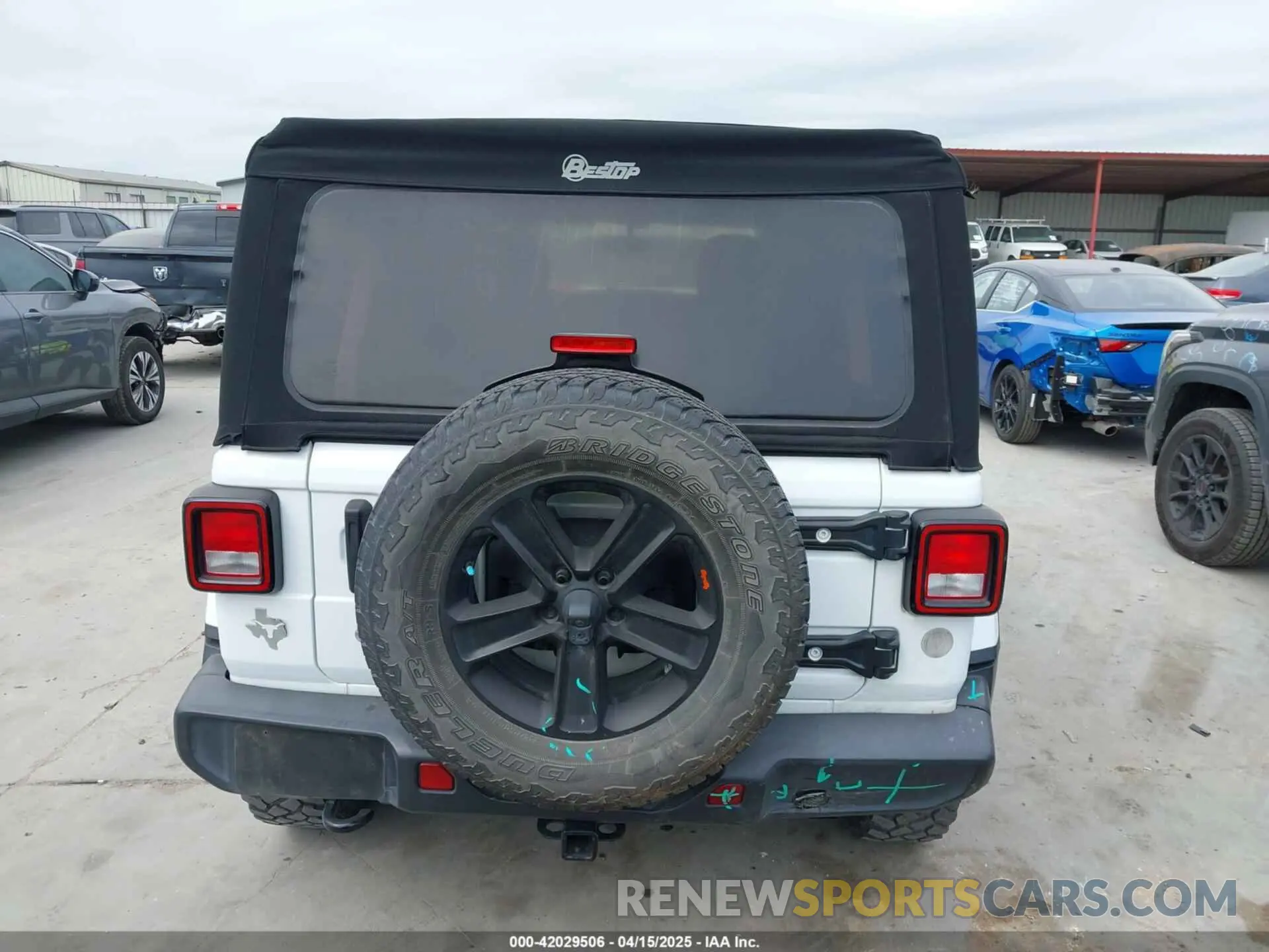 16 Photograph of a damaged car 1C4HJXENXLW148851 JEEP WRANGLER UNLIMITED 2020