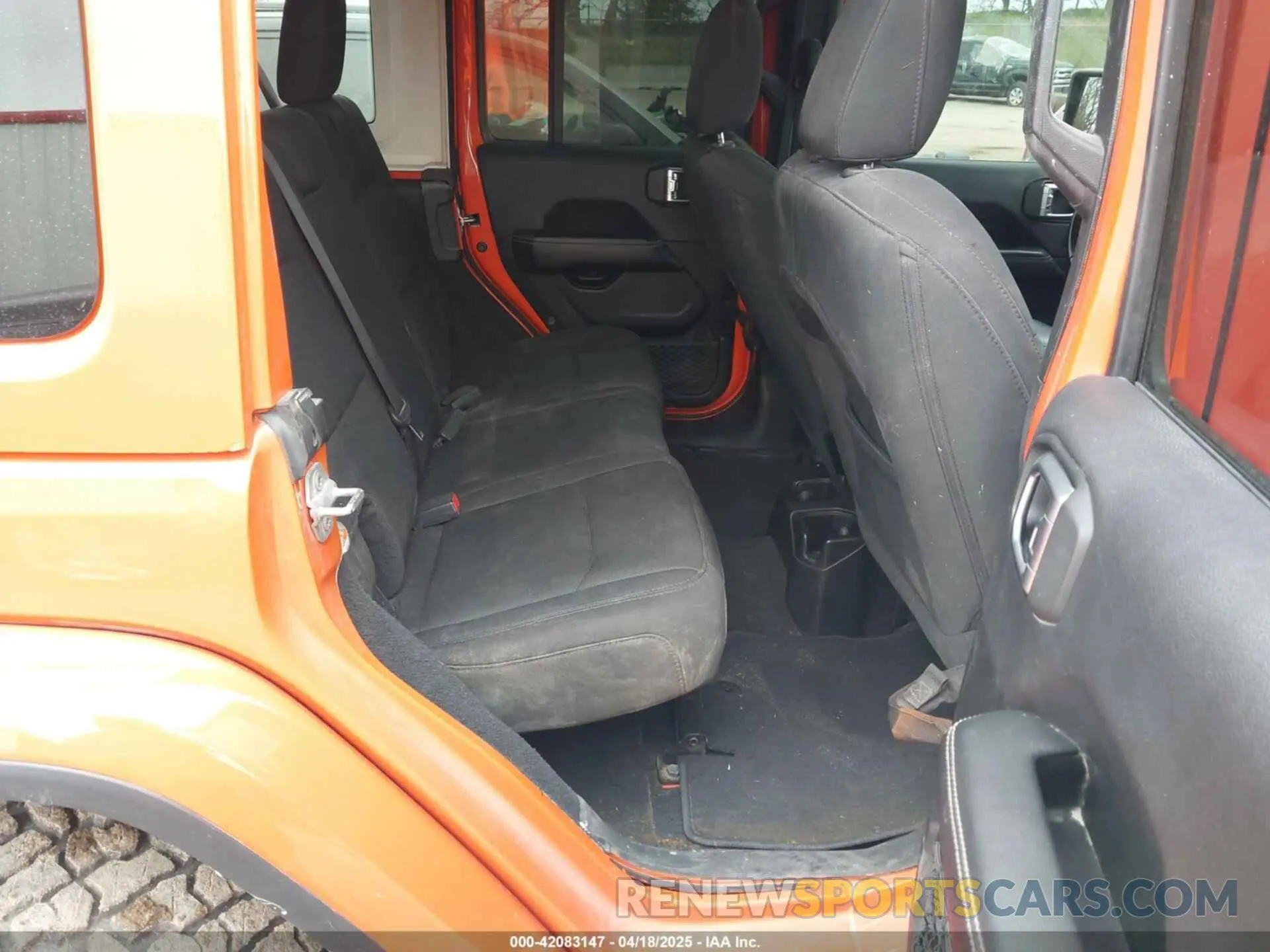 8 Photograph of a damaged car 1C4HJXENXLW231194 JEEP WRANGLER UNLIMITED 2020