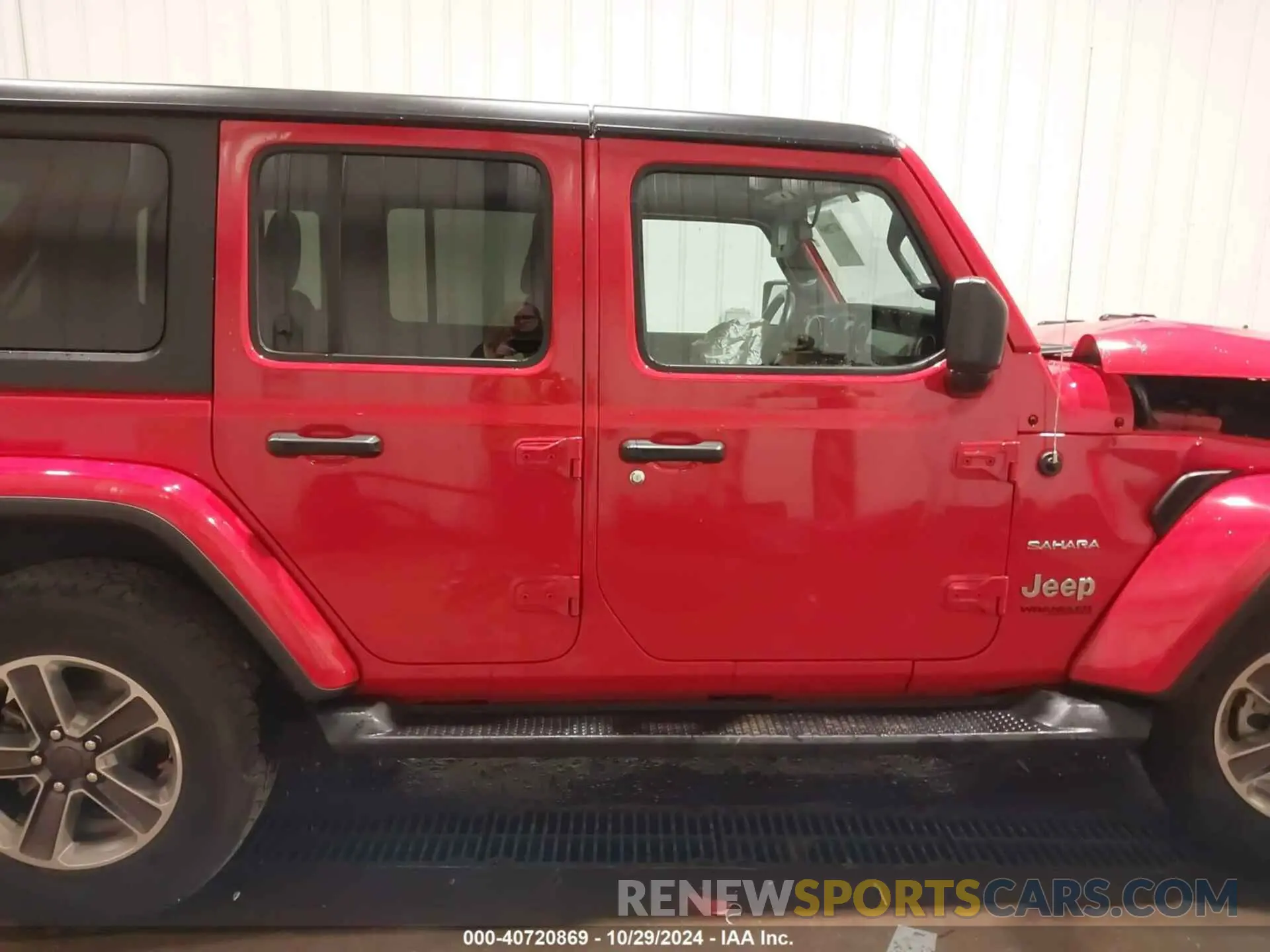 13 Photograph of a damaged car 1C4HJXENXLW279407 JEEP WRANGLER UNLIMITED 2020